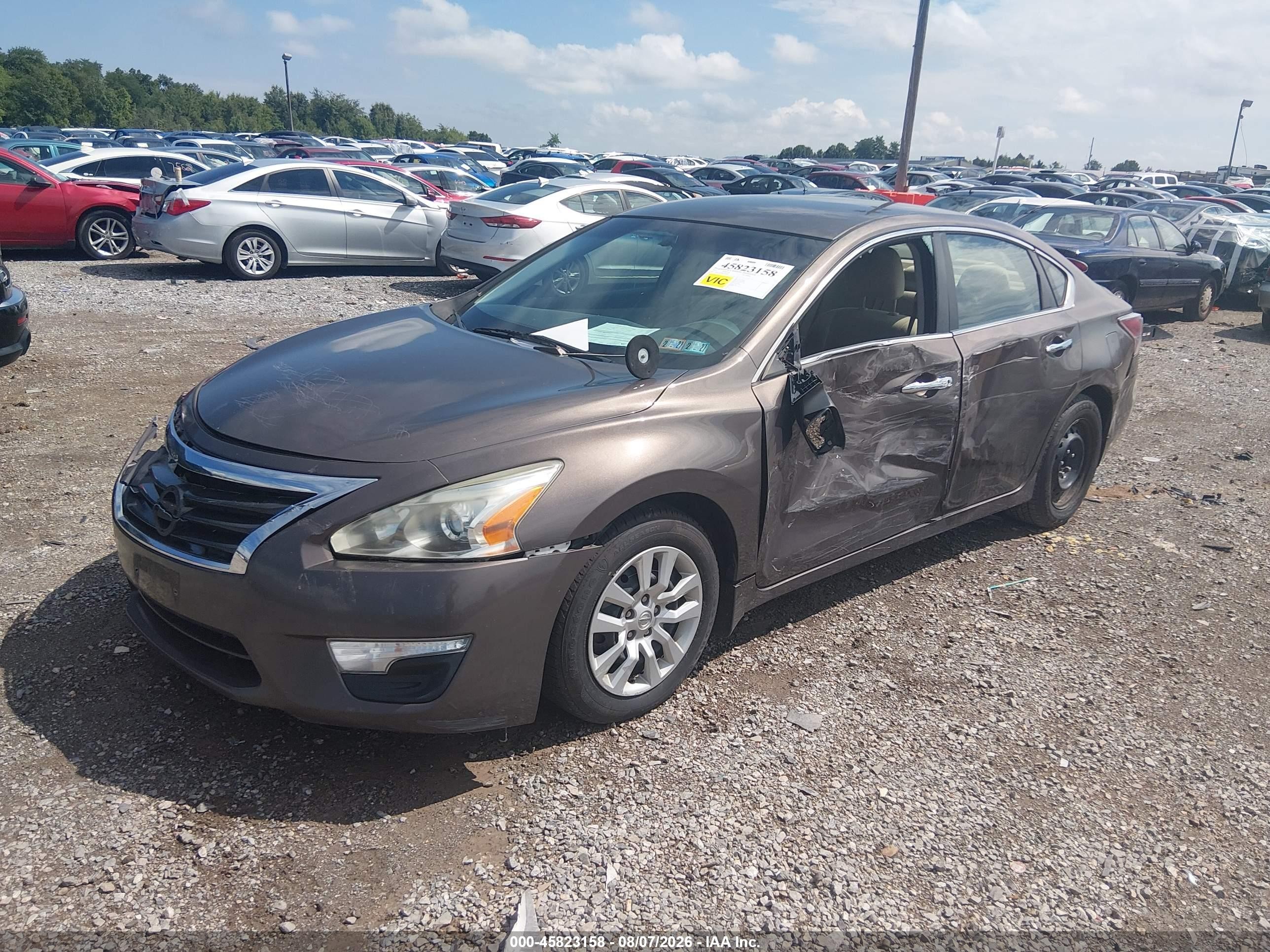 2014 Nissan Altima 2.5 S Серый vin: 1N4AL3AP8EC191025