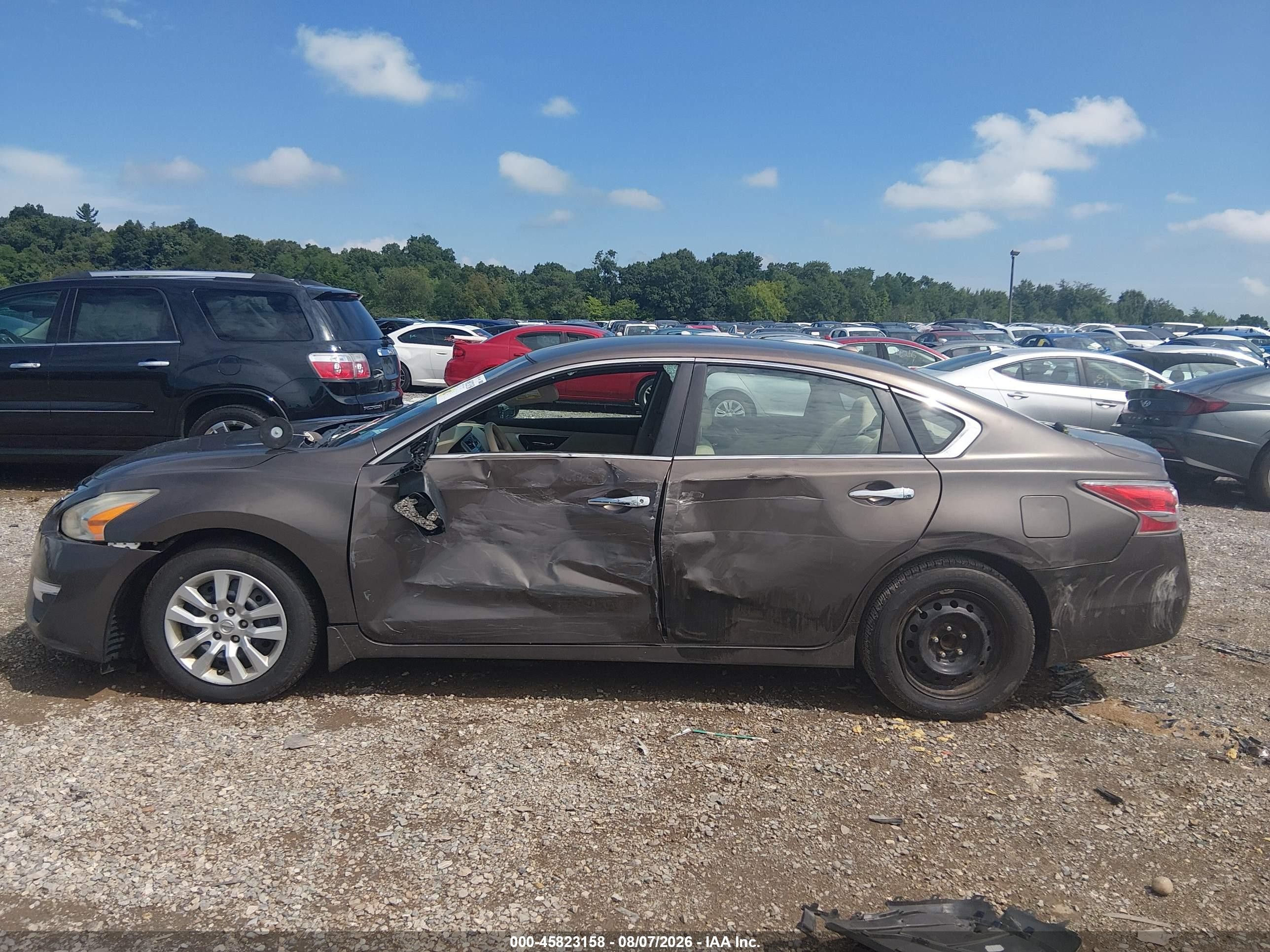 2014 Nissan Altima 2.5 S Серый vin: 1N4AL3AP8EC191025