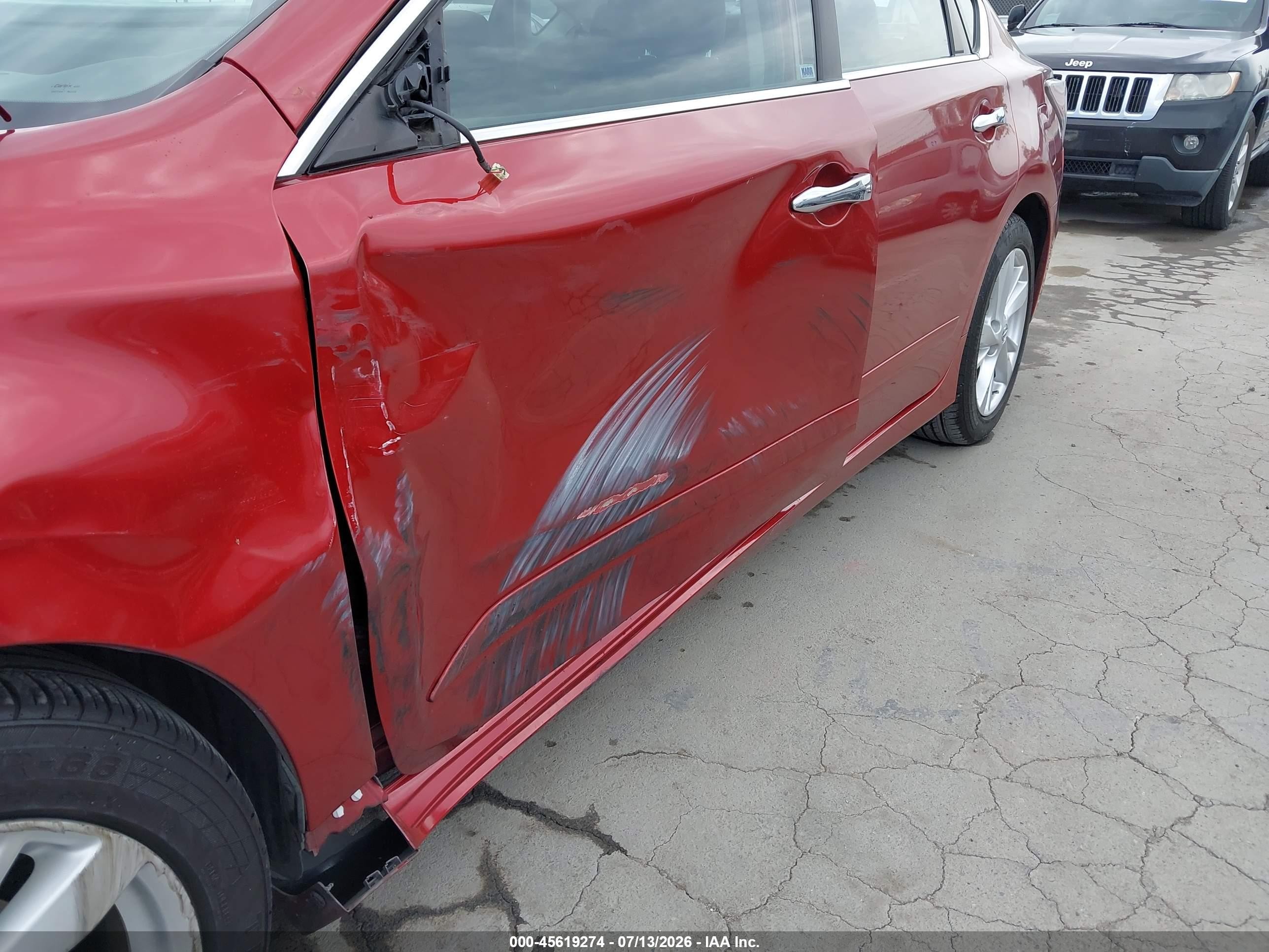 2014 Nissan Altima 2.5 Sv Red vin: 1N4AL3AP8EC191199
