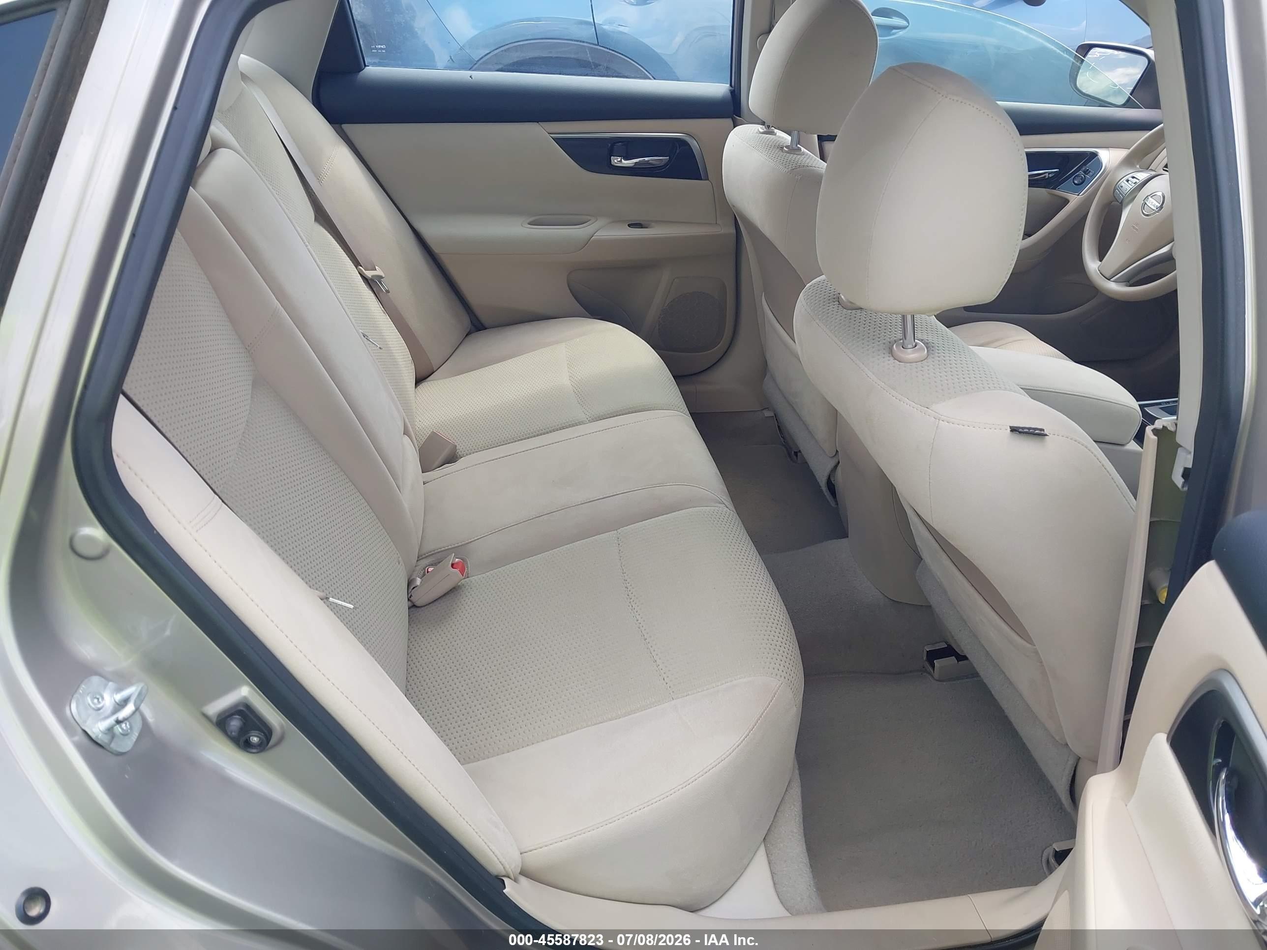 2014 Nissan Altima 2.5 S Tan vin: 1N4AL3AP8EC204078
