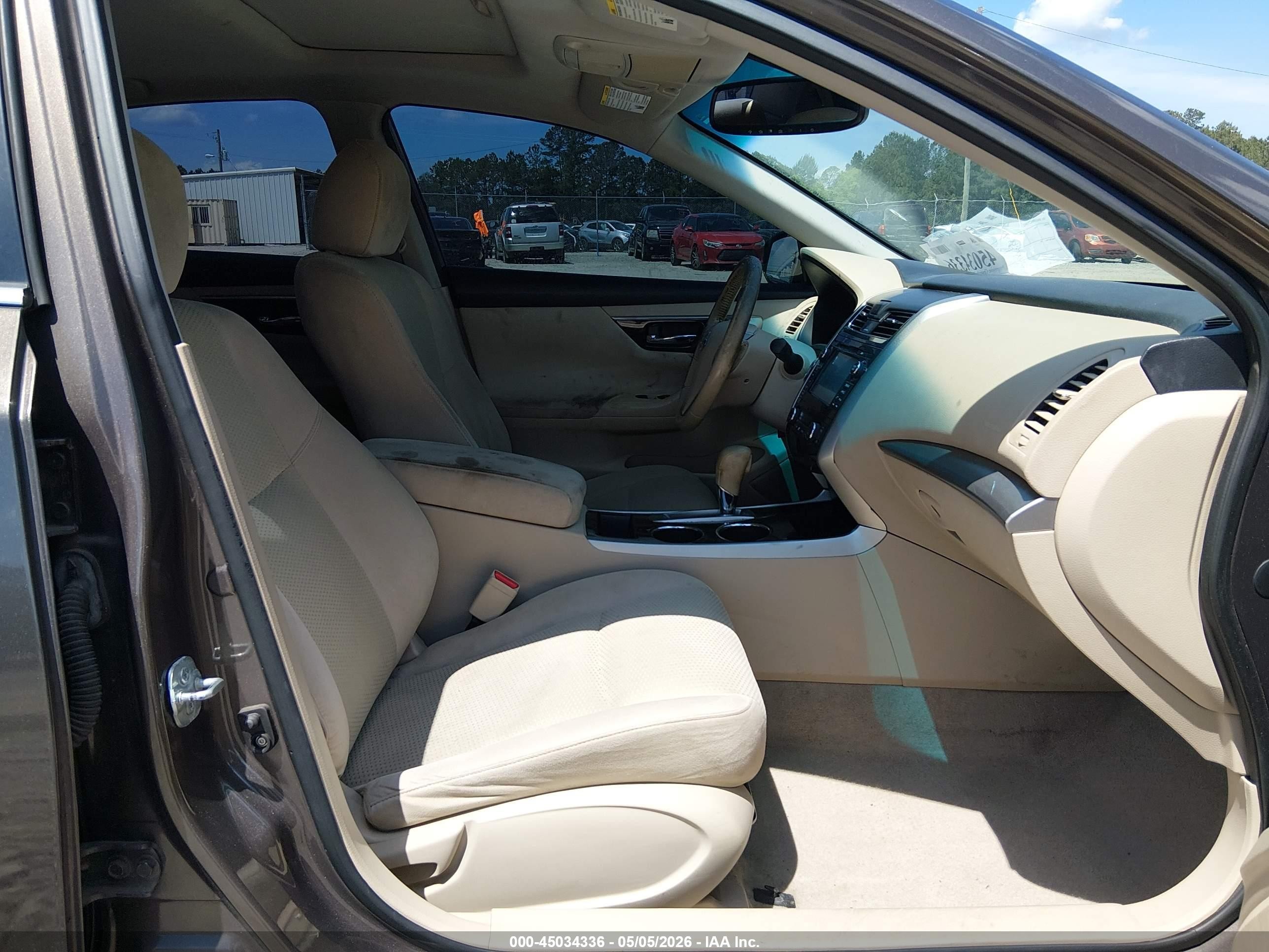 2014 Nissan Altima 2.5 Sv Brown vin: 1N4AL3AP8EC271912