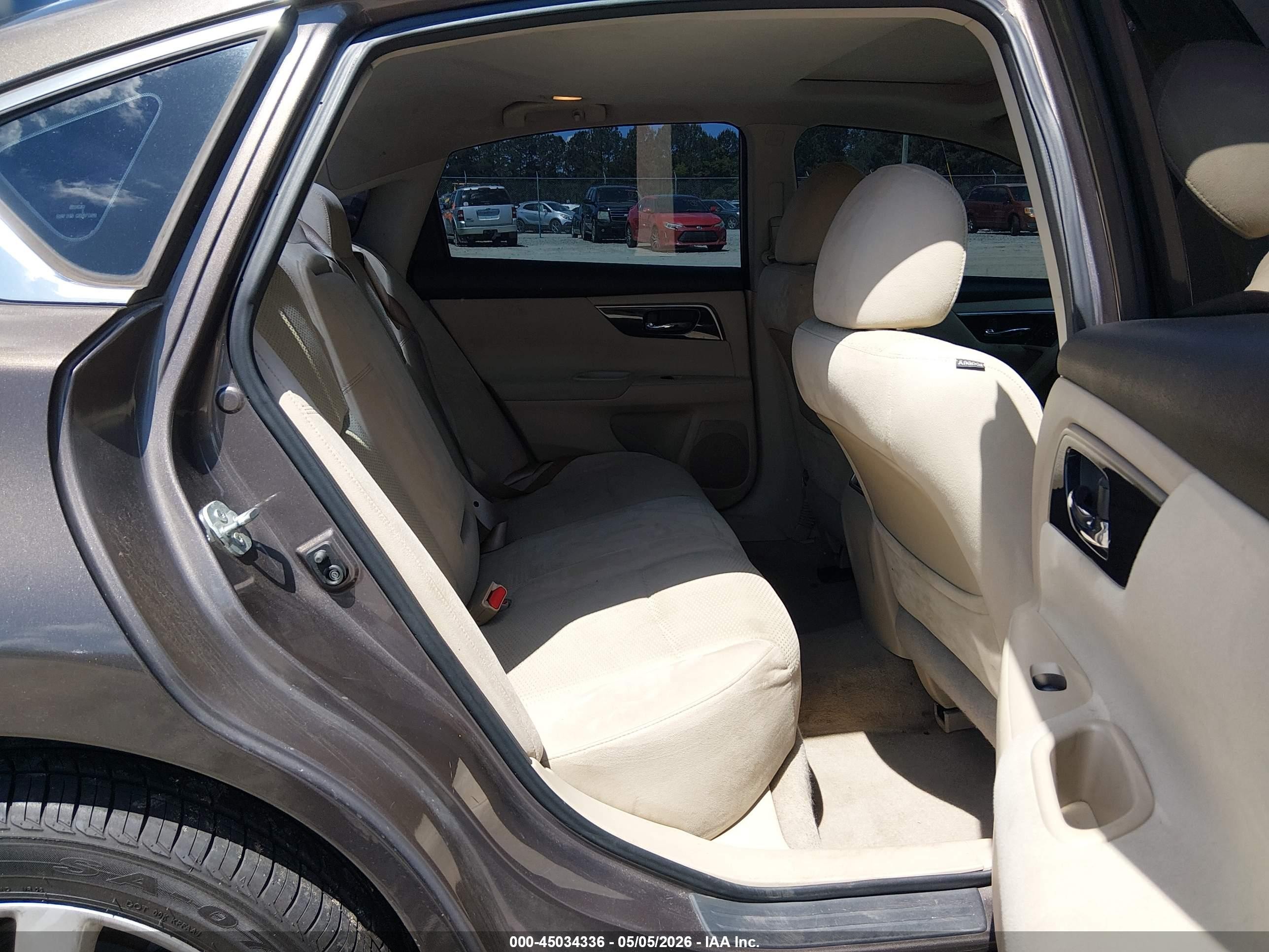 2014 Nissan Altima 2.5 Sv Brown vin: 1N4AL3AP8EC271912
