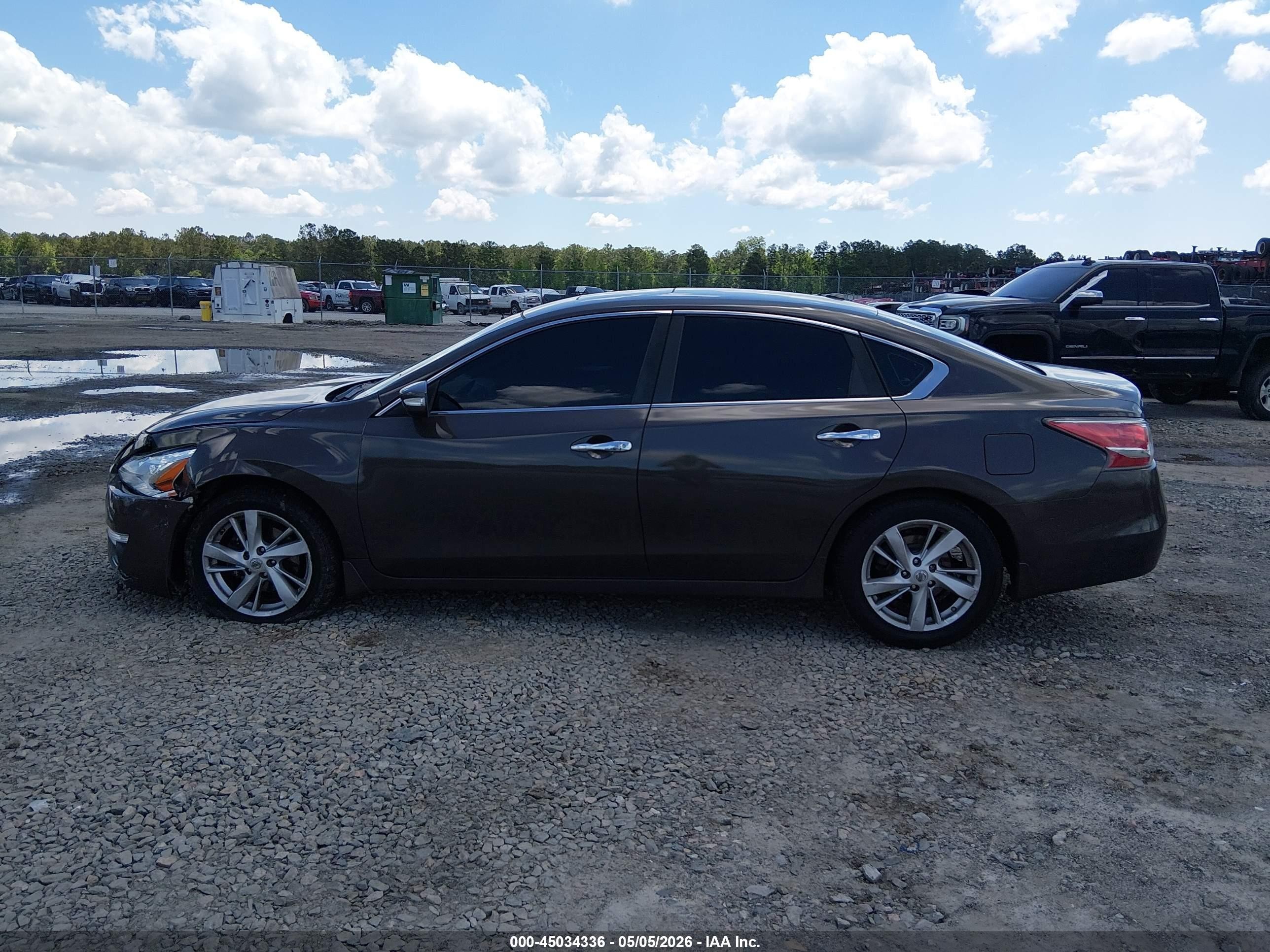 2014 Nissan Altima 2.5 Sv Brown vin: 1N4AL3AP8EC271912