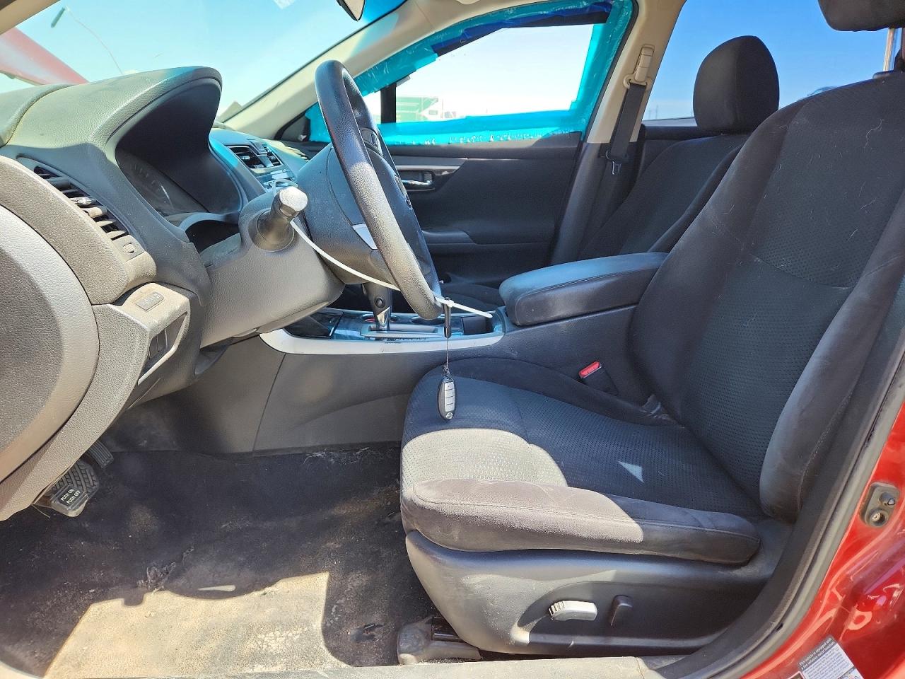 2014 Nissan Altima 2.5 S Red vin: 1N4AL3AP8EC273689