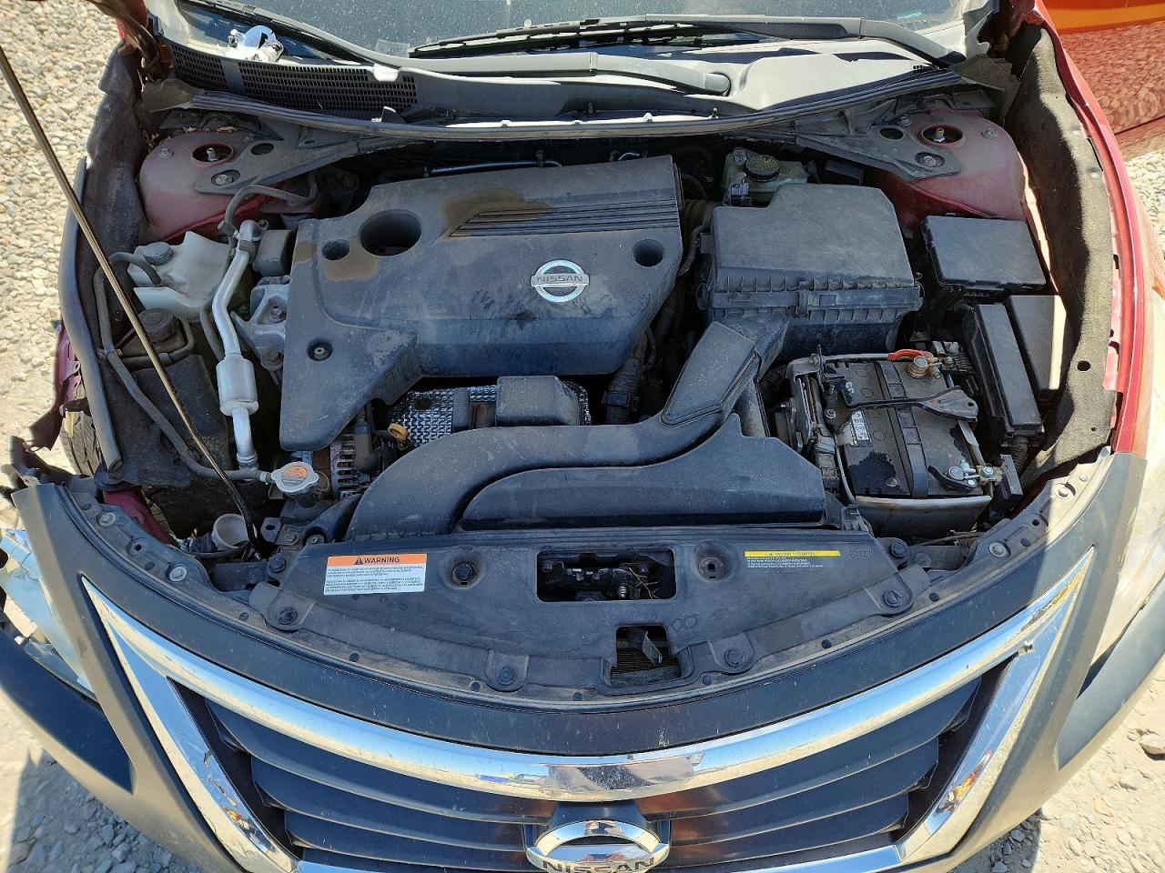 2014 Nissan Altima 2.5 S Red vin: 1N4AL3AP8EC273689