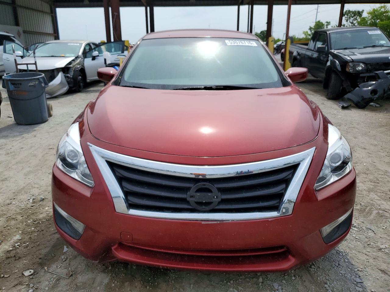 2014 Nissan Altima 2.5 S Red vin: 1N4AL3AP8EC275457