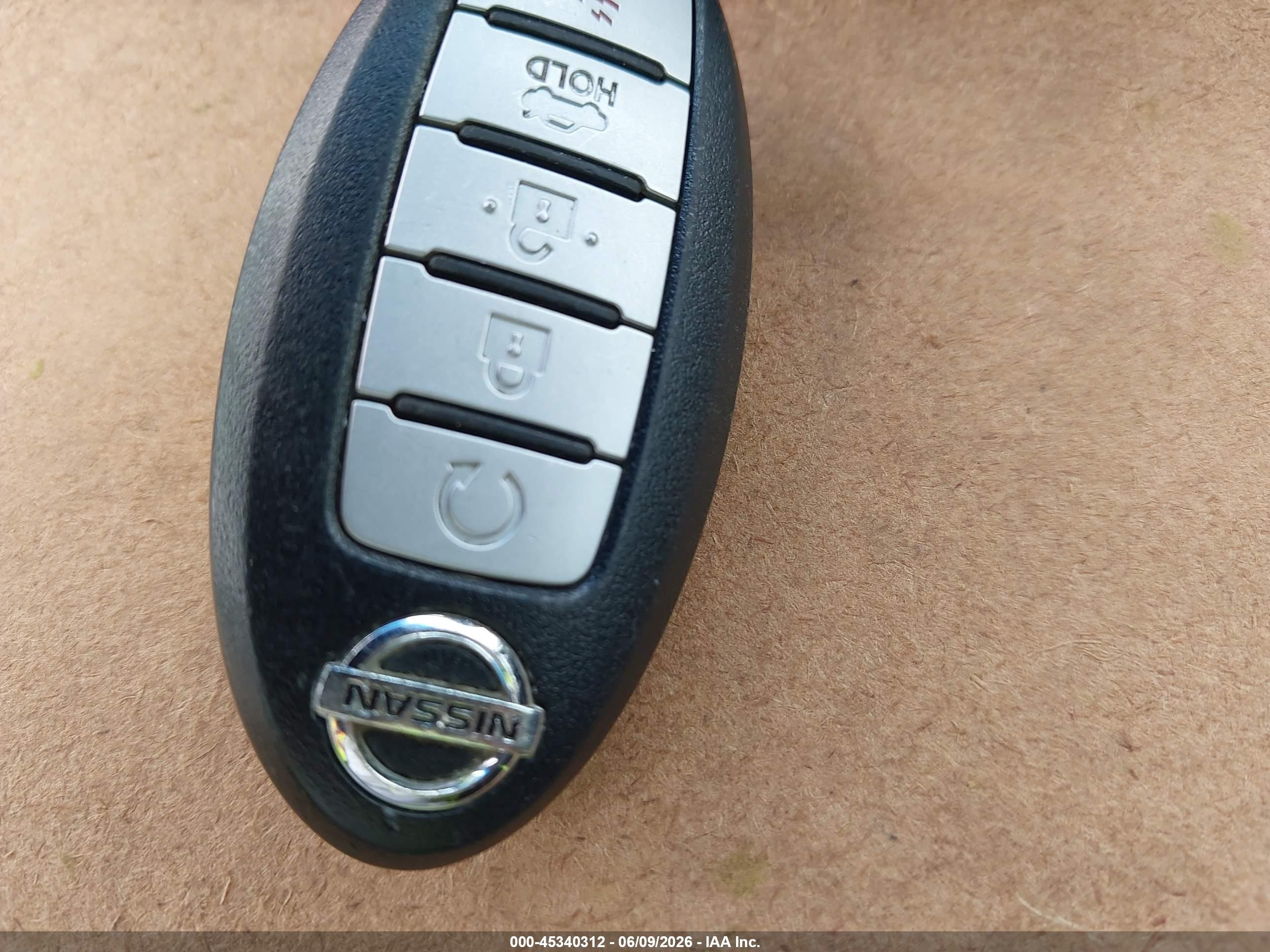 2014 Nissan Altima 2.5 Sv Silver vin: 1N4AL3AP8EC277841