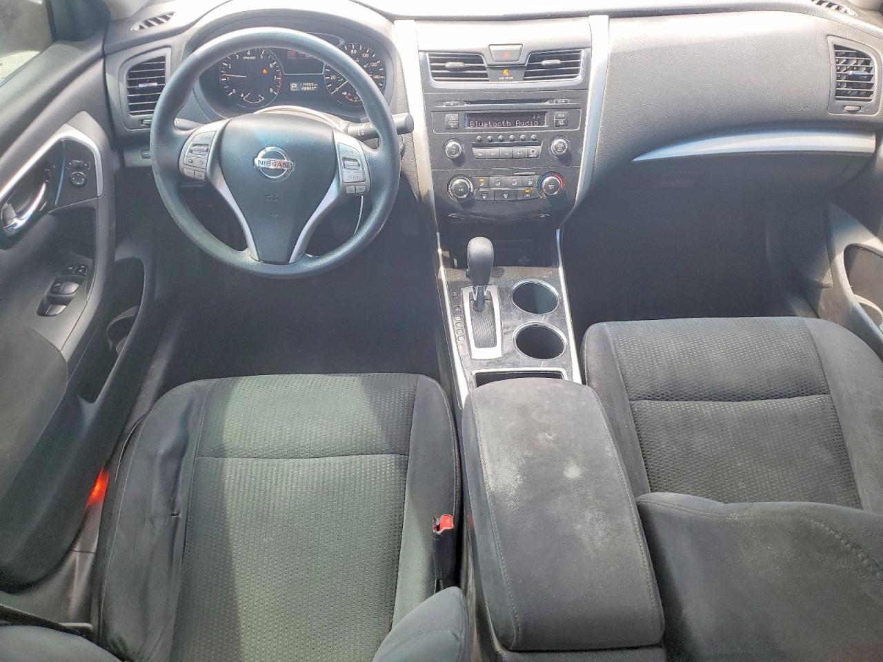 2014 Nissan Altima 2.5 S Silver vin: 1N4AL3AP8EC285602