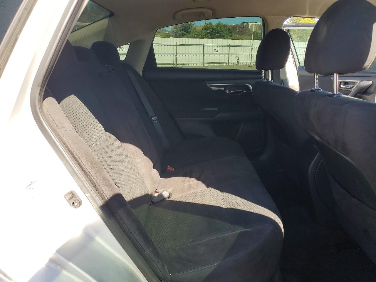 2014 Nissan Altima 2.5 S Серебряный vin: 1N4AL3AP8EC288774