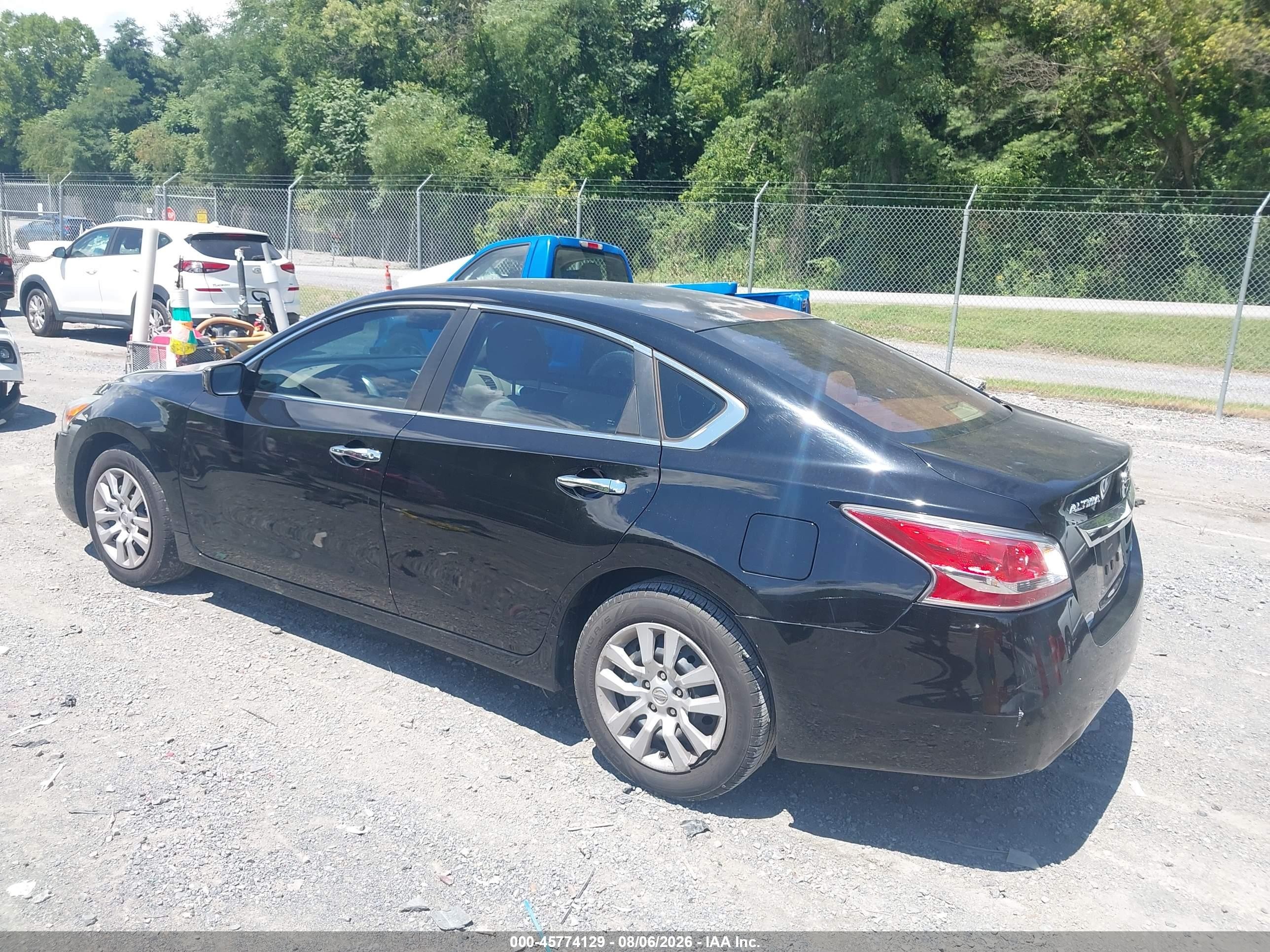 2014 Nissan Altima 2.5 S Black vin: 1N4AL3AP8EC315973