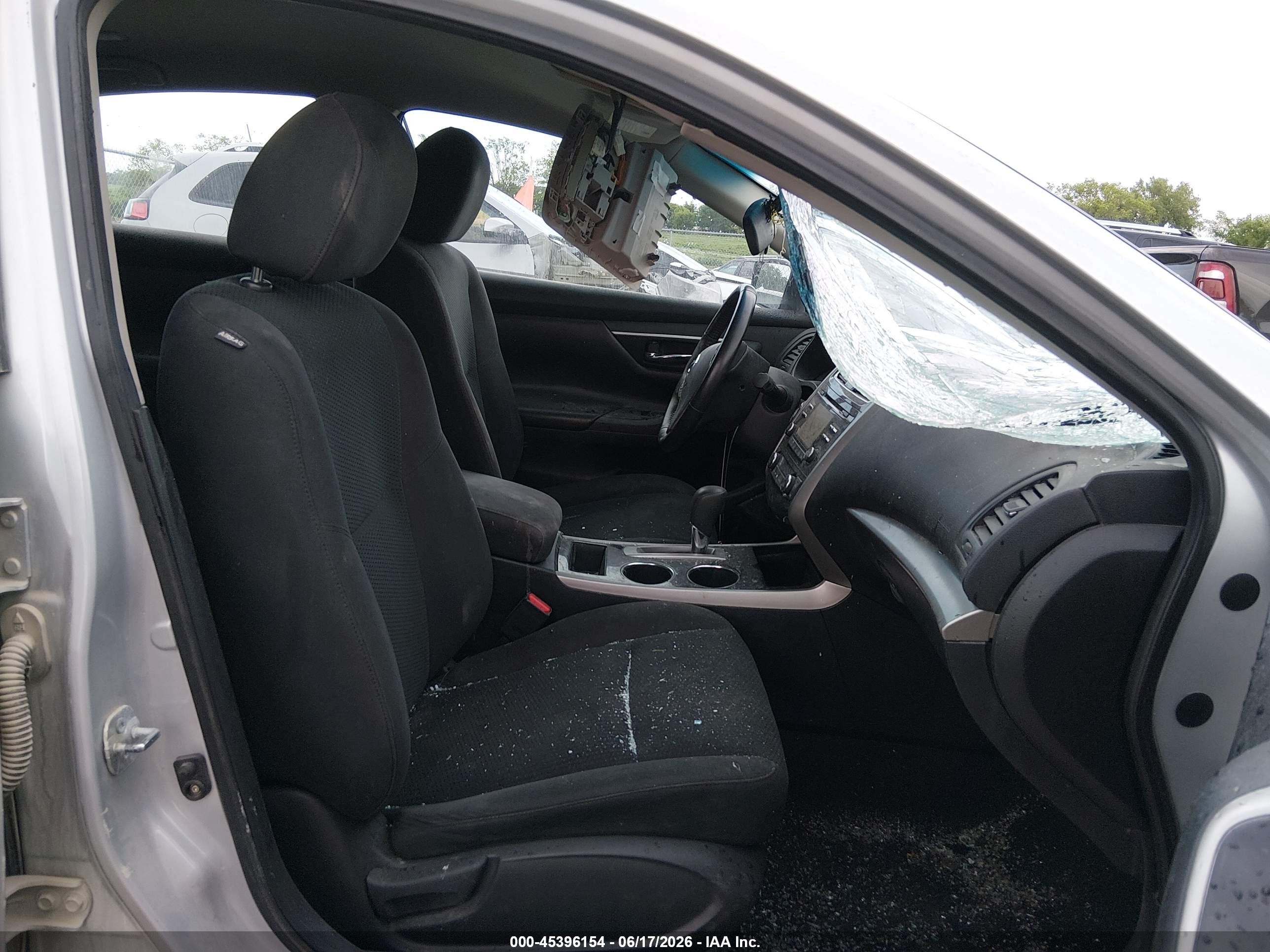 2014 Nissan Altima 2.5 Sv Silver vin: 1N4AL3AP8EC326813