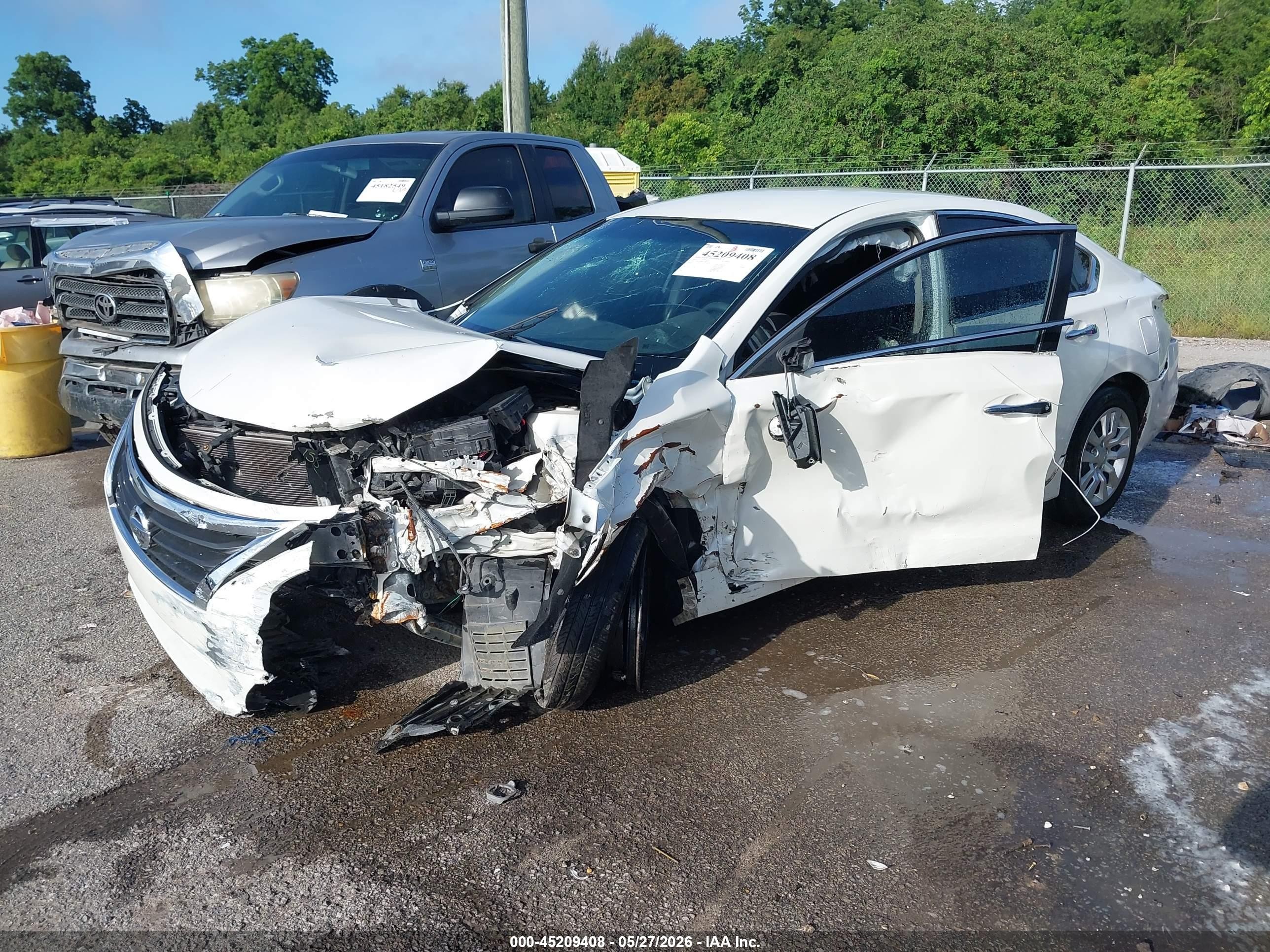 2014 Nissan Altima 2.5 White vin: 1N4AL3AP8EC408475