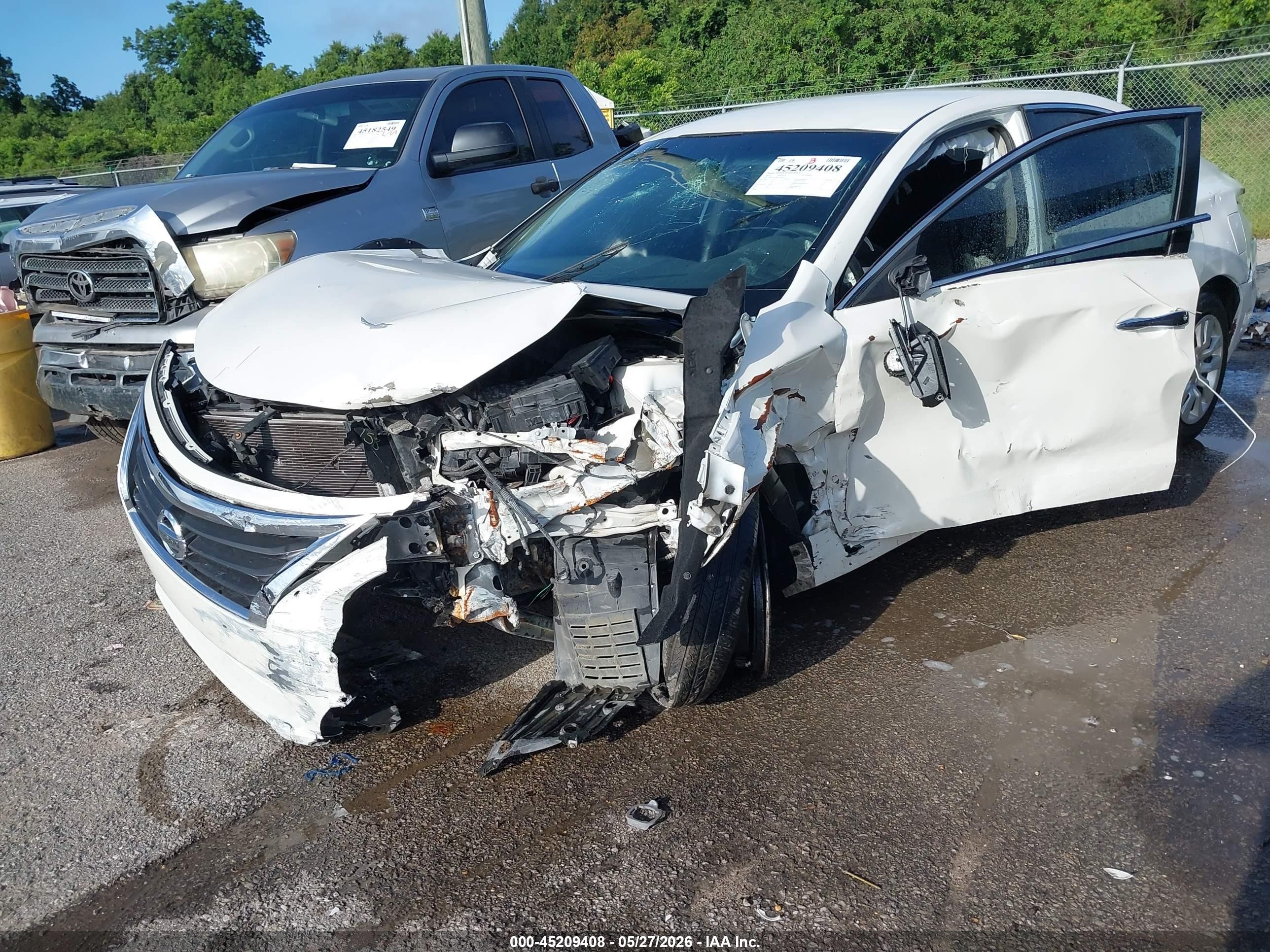 2014 Nissan Altima 2.5 White vin: 1N4AL3AP8EC408475