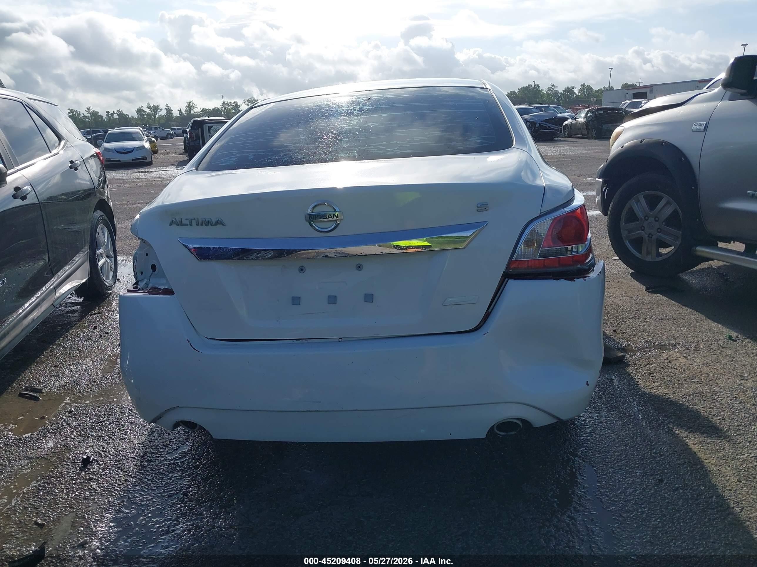 2014 Nissan Altima 2.5 White vin: 1N4AL3AP8EC408475