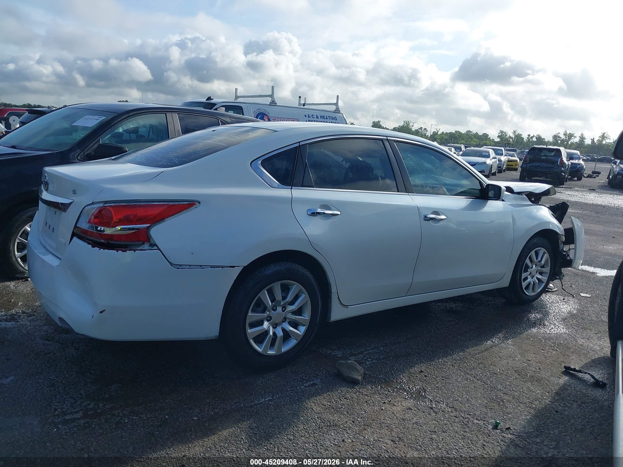 2014 Nissan Altima 2.5 White vin: 1N4AL3AP8EC408475