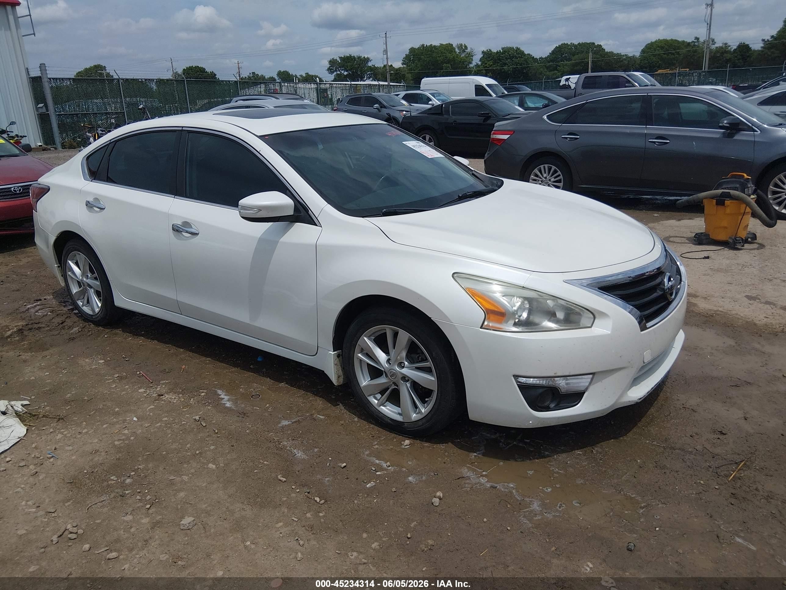 2014 Nissan Altima 2.5 Sl White vin: 1N4AL3AP8EC409285