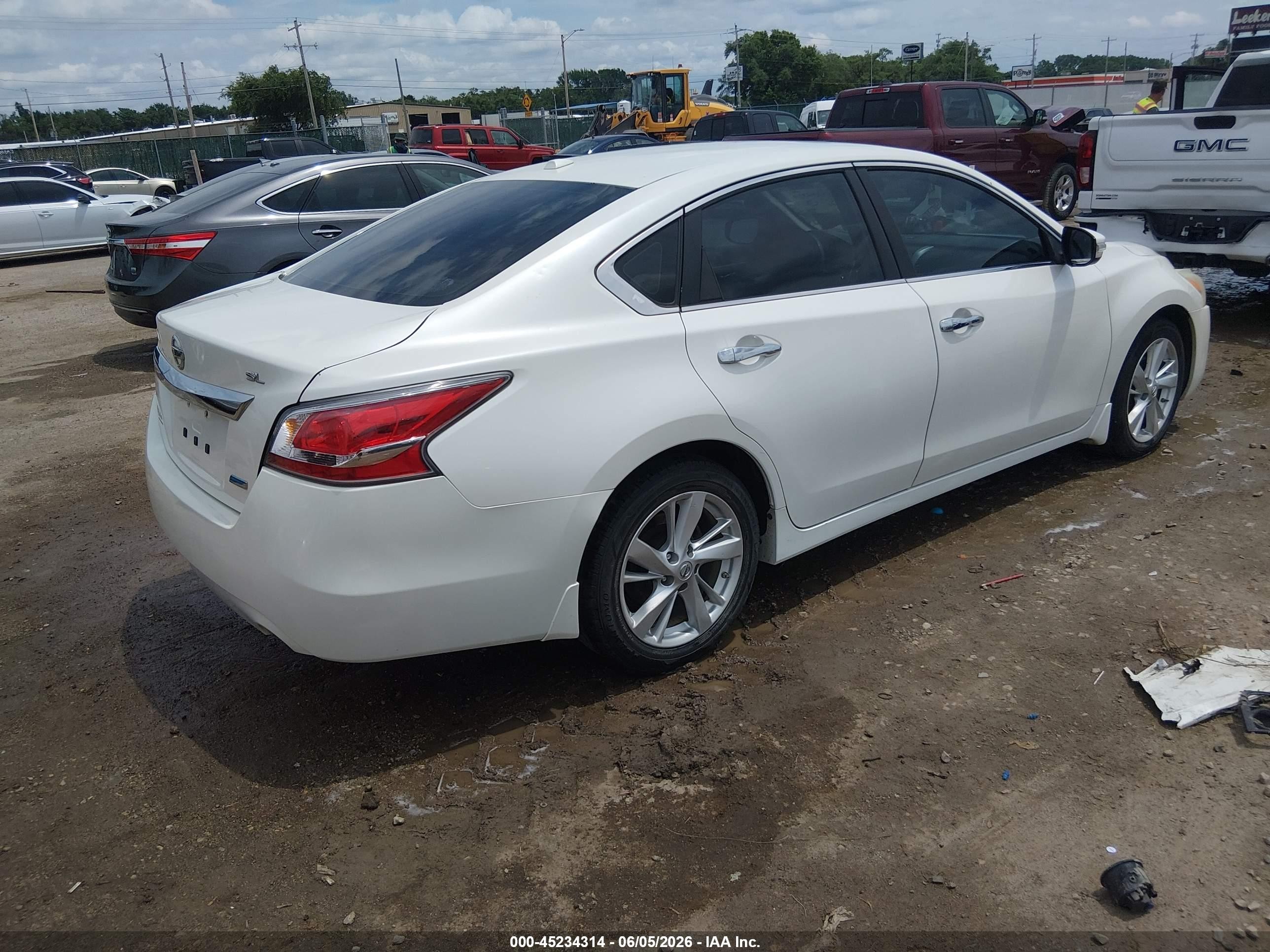 2014 Nissan Altima 2.5 Sl White vin: 1N4AL3AP8EC409285