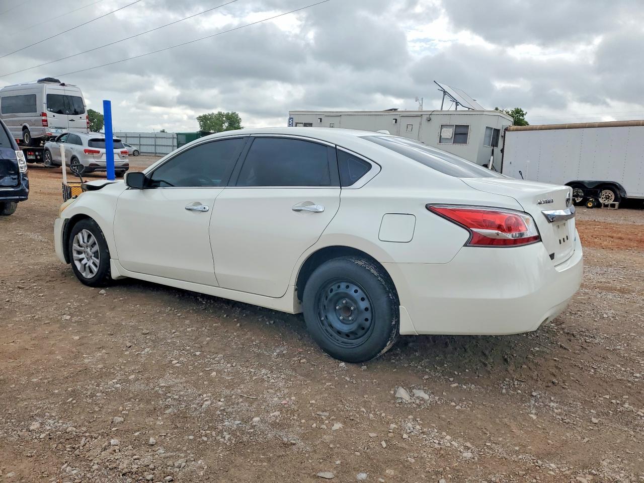 2014 Nissan Altima 2.5 Белый vin: 1N4AL3AP8EC421601