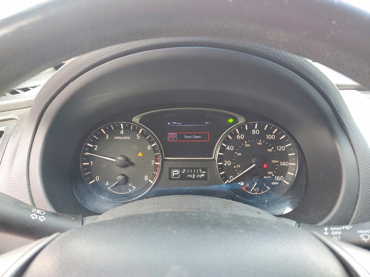 2014 Nissan Altima 2.5 S Red vin: 1N4AL3AP8EC424367