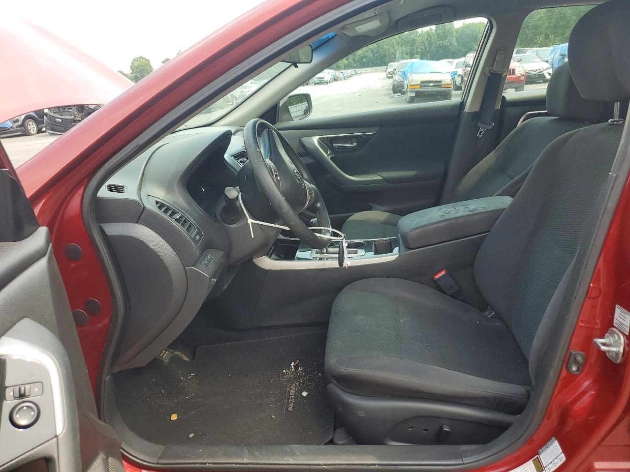 2014 Nissan Altima 2.5 S Red vin: 1N4AL3AP8EC424367