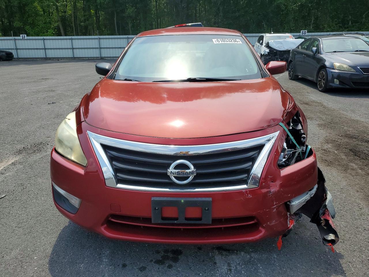 2014 Nissan Altima 2.5 S Red vin: 1N4AL3AP8EC424367