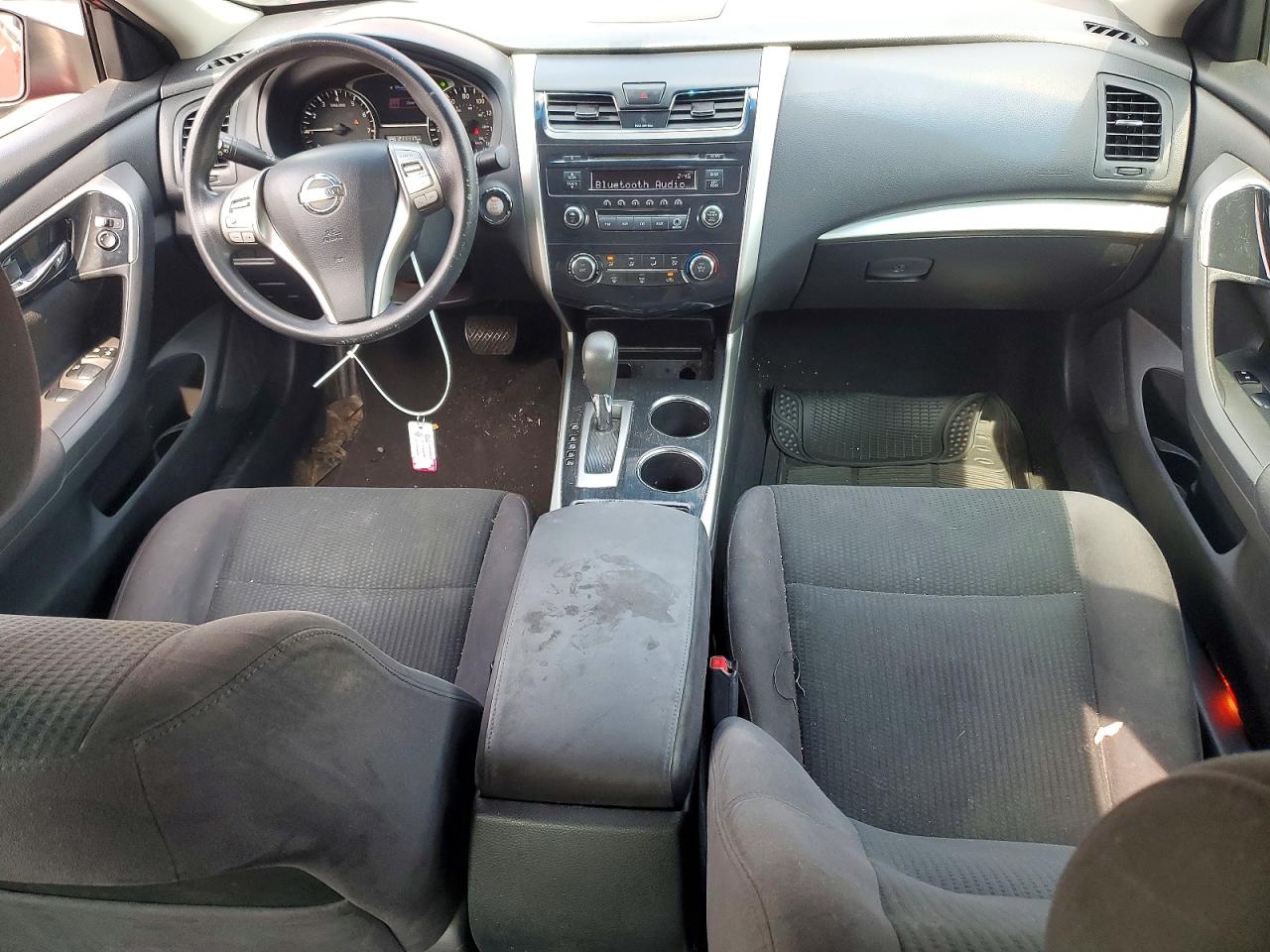 2014 Nissan Altima 2.5 S Red vin: 1N4AL3AP8EC424367