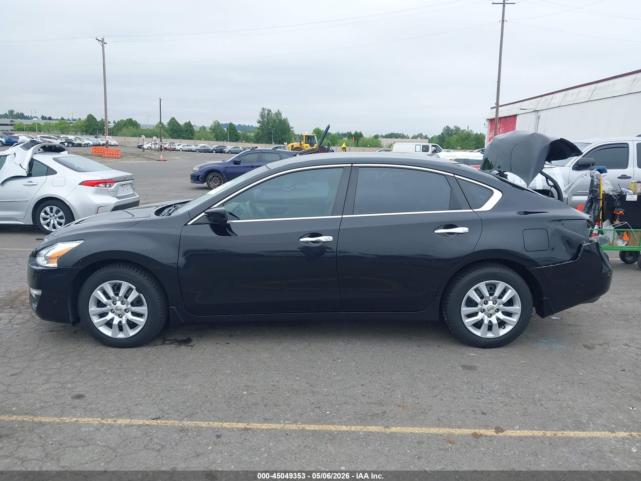 2014 Nissan Altima 2.5 S Black vin: 1N4AL3AP8EN200102