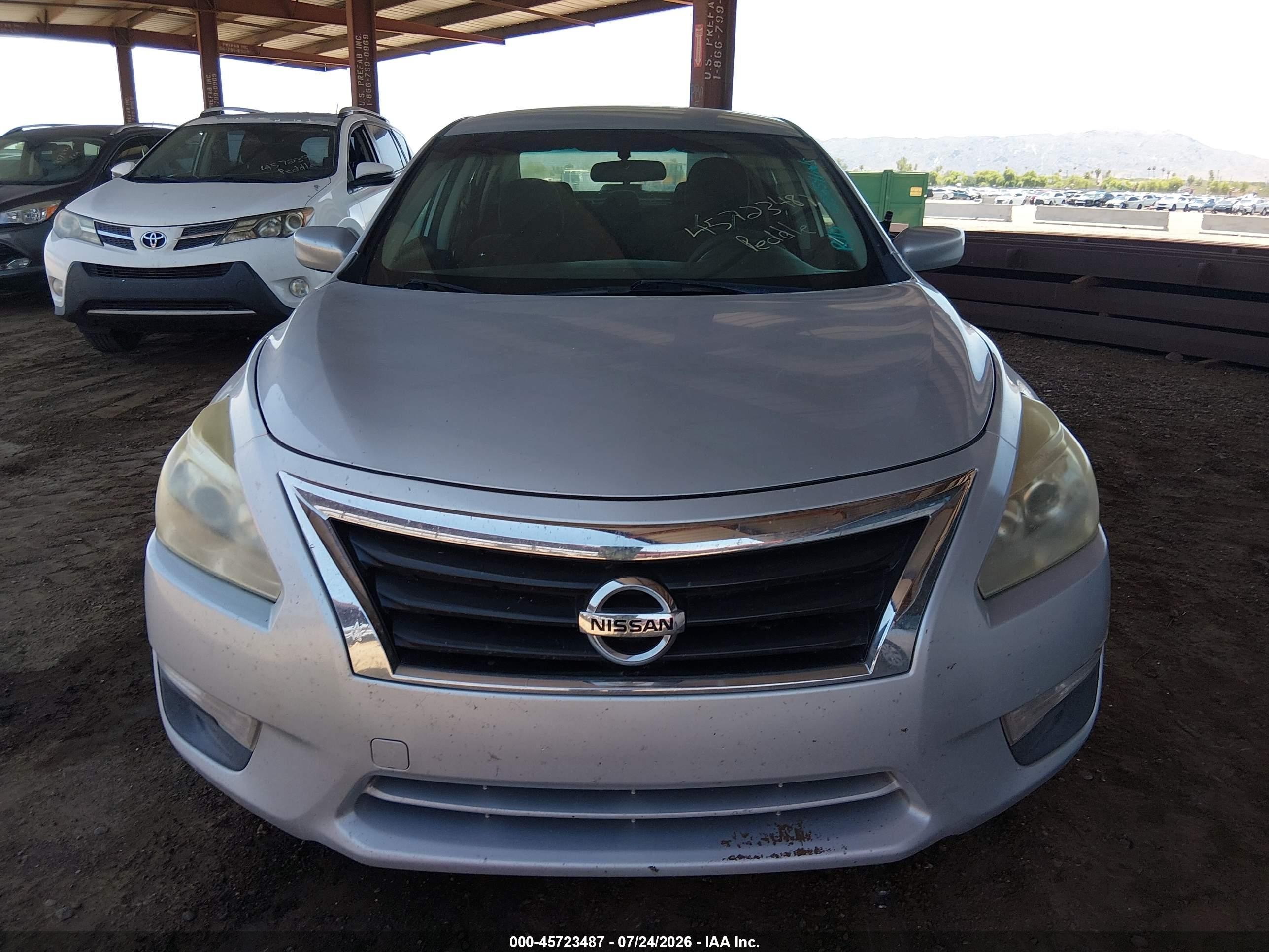 2014 Nissan Altima 2.5 S Silver vin: 1N4AL3AP8EN206112