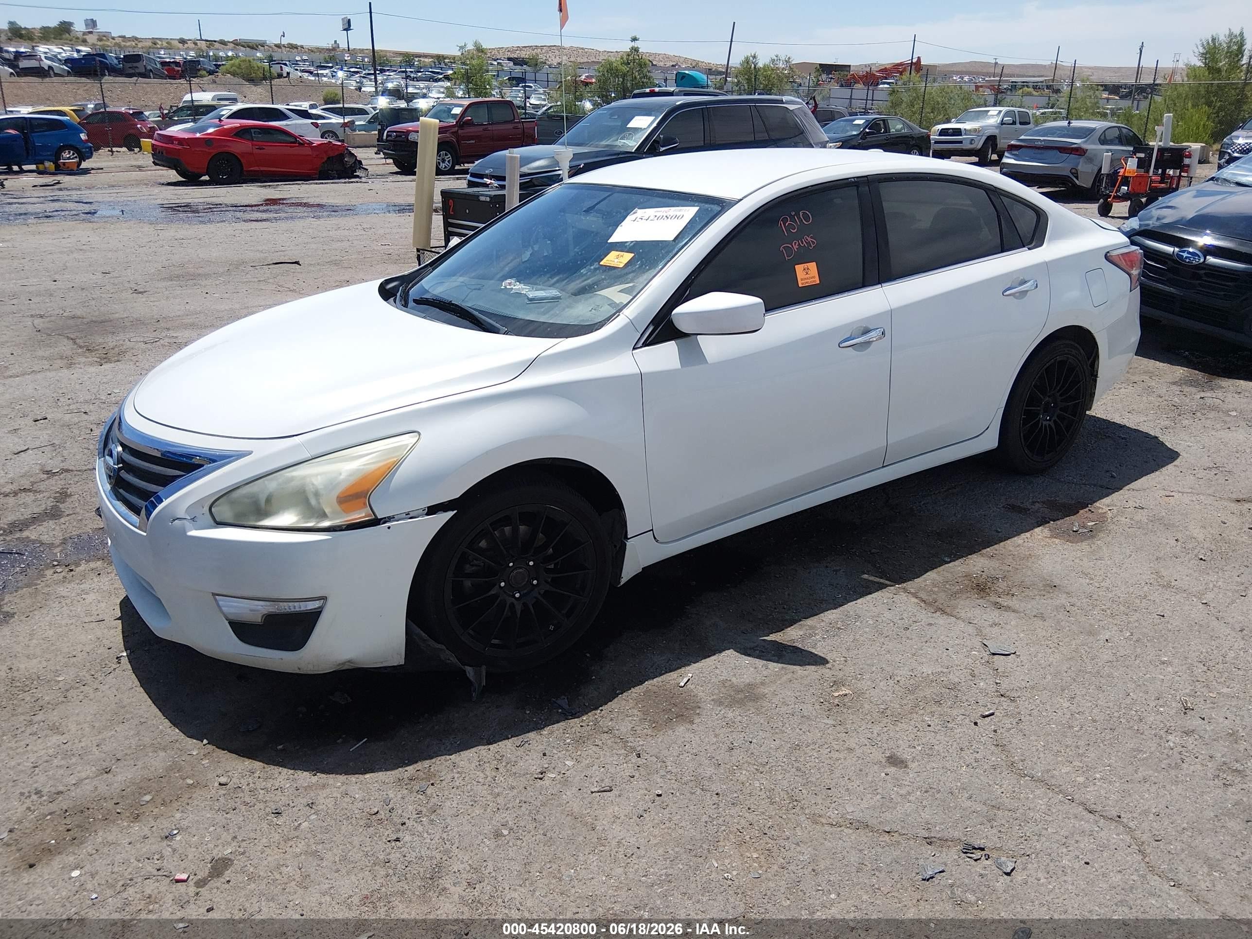 2014 Nissan Altima 2.5 Sv Белый vin: 1N4AL3AP8EN207714
