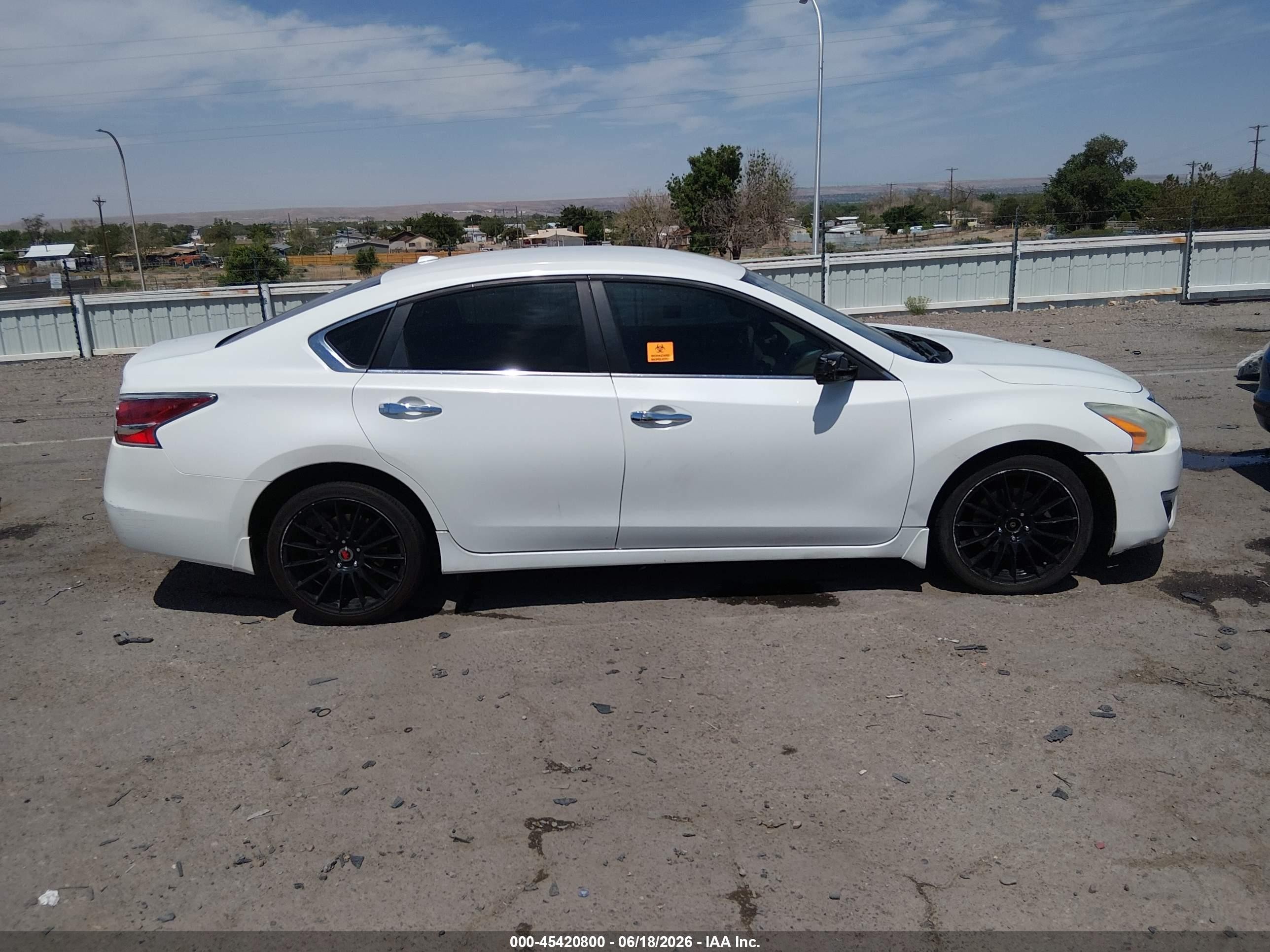 2014 Nissan Altima 2.5 Sv Белый vin: 1N4AL3AP8EN207714