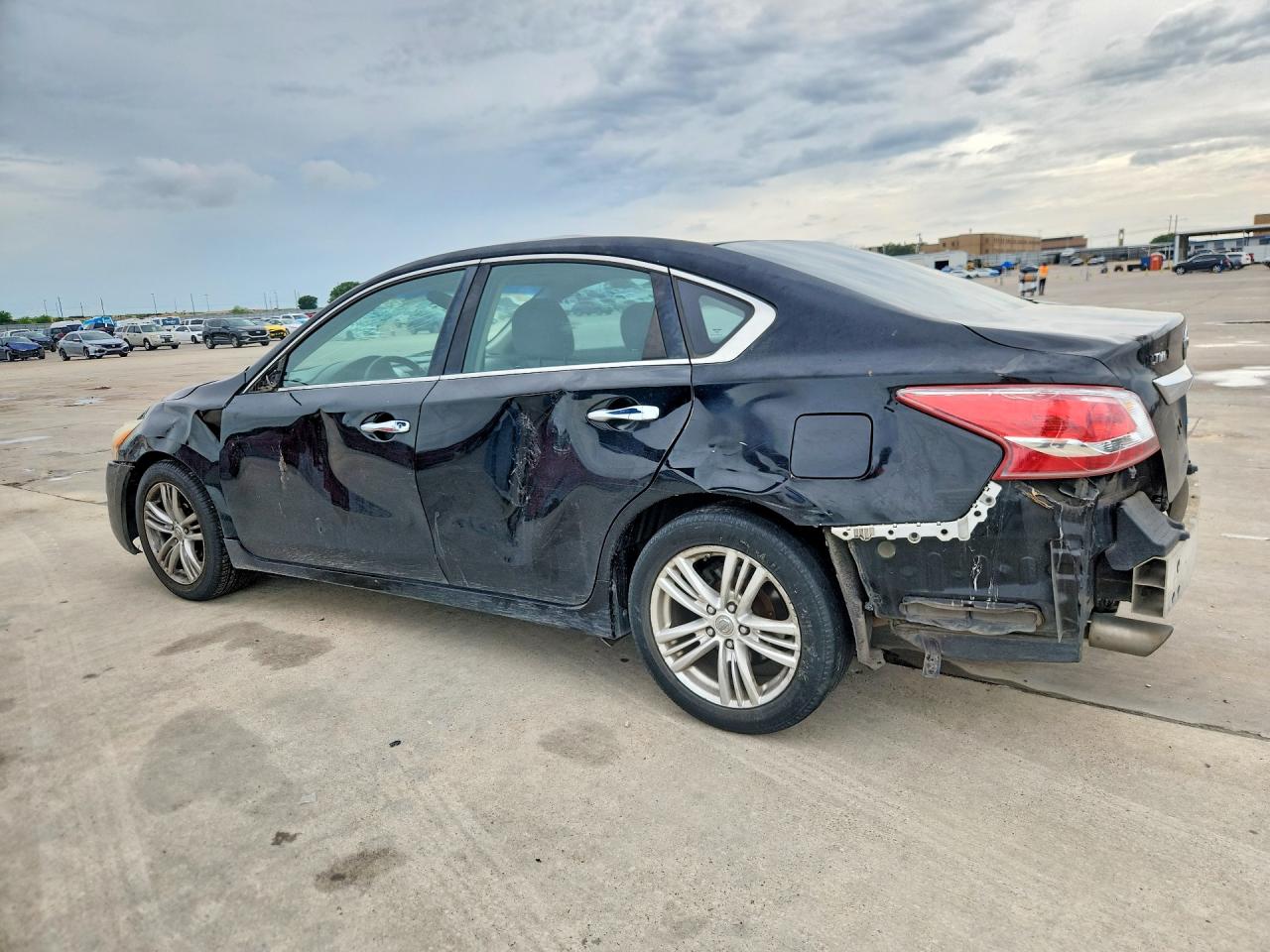 2014 Nissan Altima 2.5 Black vin: 1N4AL3AP8EN216364