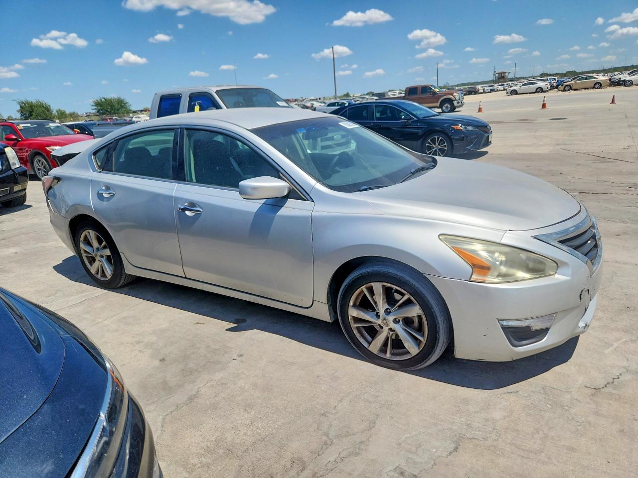 2014 Nissan Altima 2.5 Sv Silver vin: 1N4AL3AP8EN235321