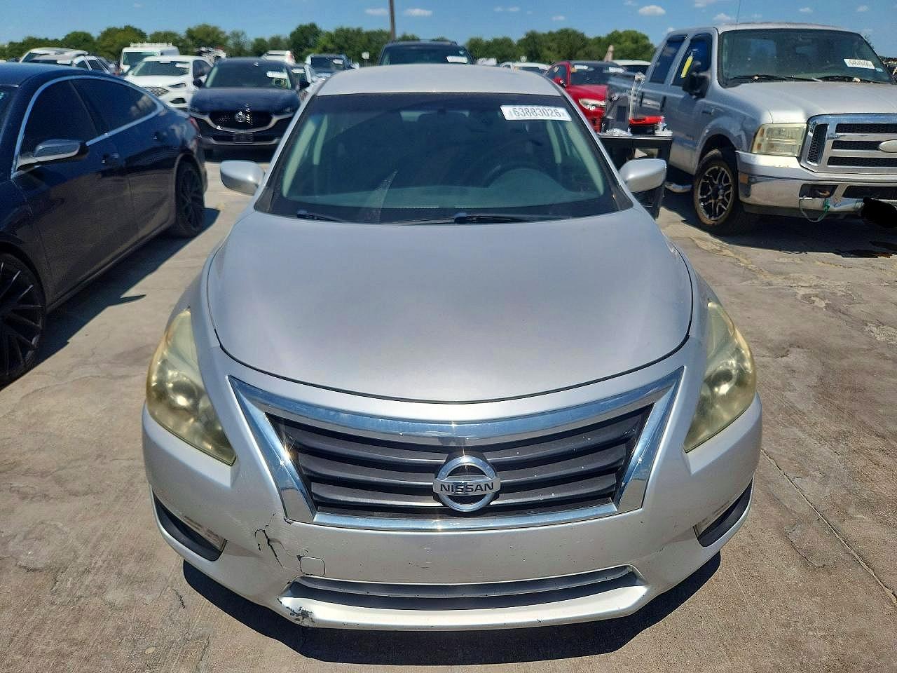 2014 Nissan Altima 2.5 Sv Silver vin: 1N4AL3AP8EN235321