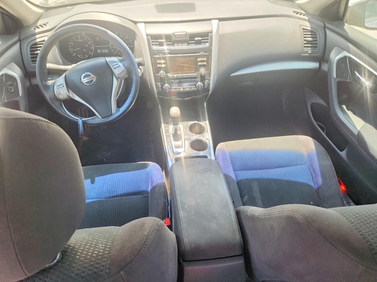 2014 Nissan Altima 2.5 Sv Silver vin: 1N4AL3AP8EN235321