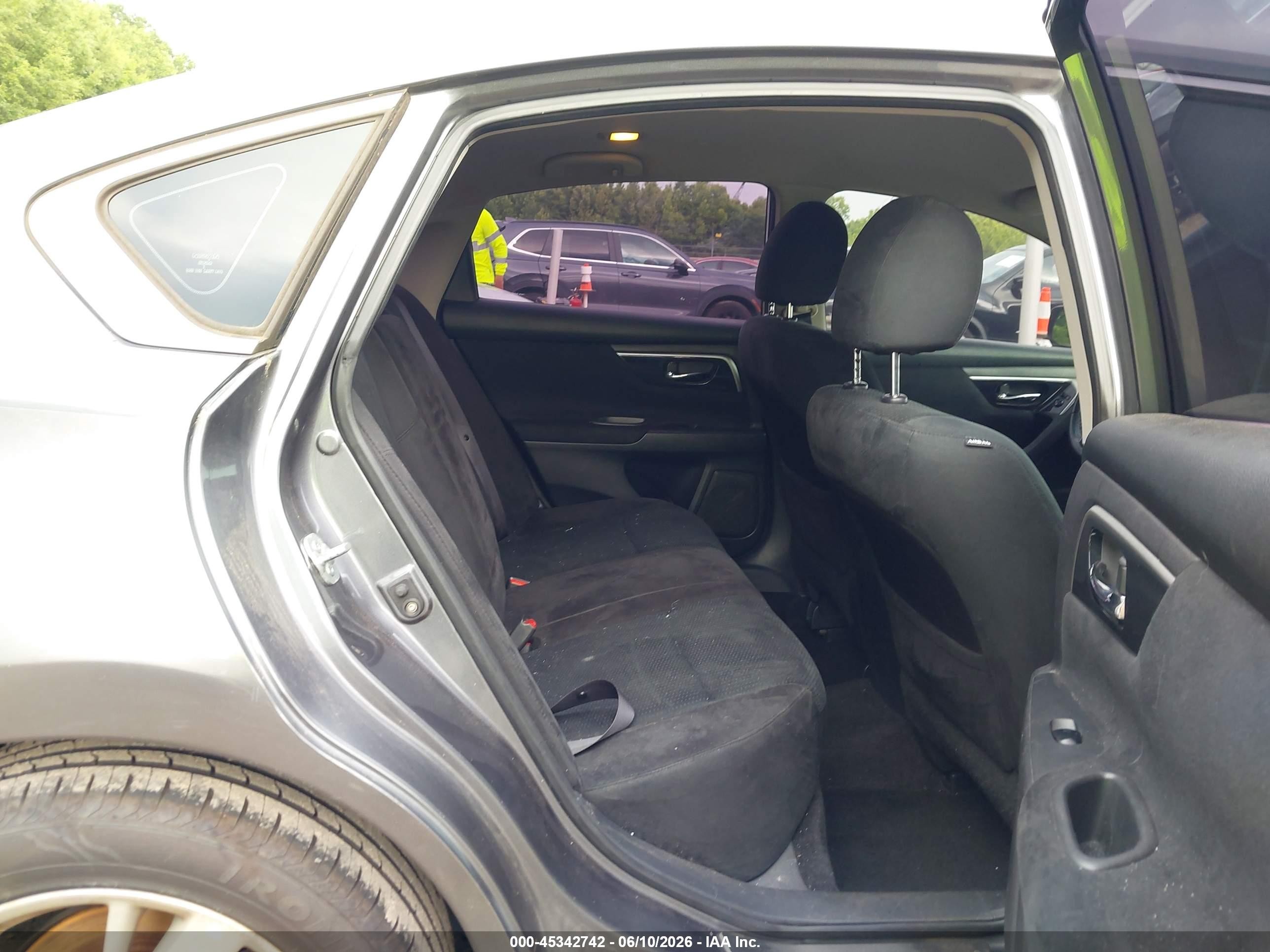 2014 Nissan Altima 2.5 Sv Gray vin: 1N4AL3AP8EN235951