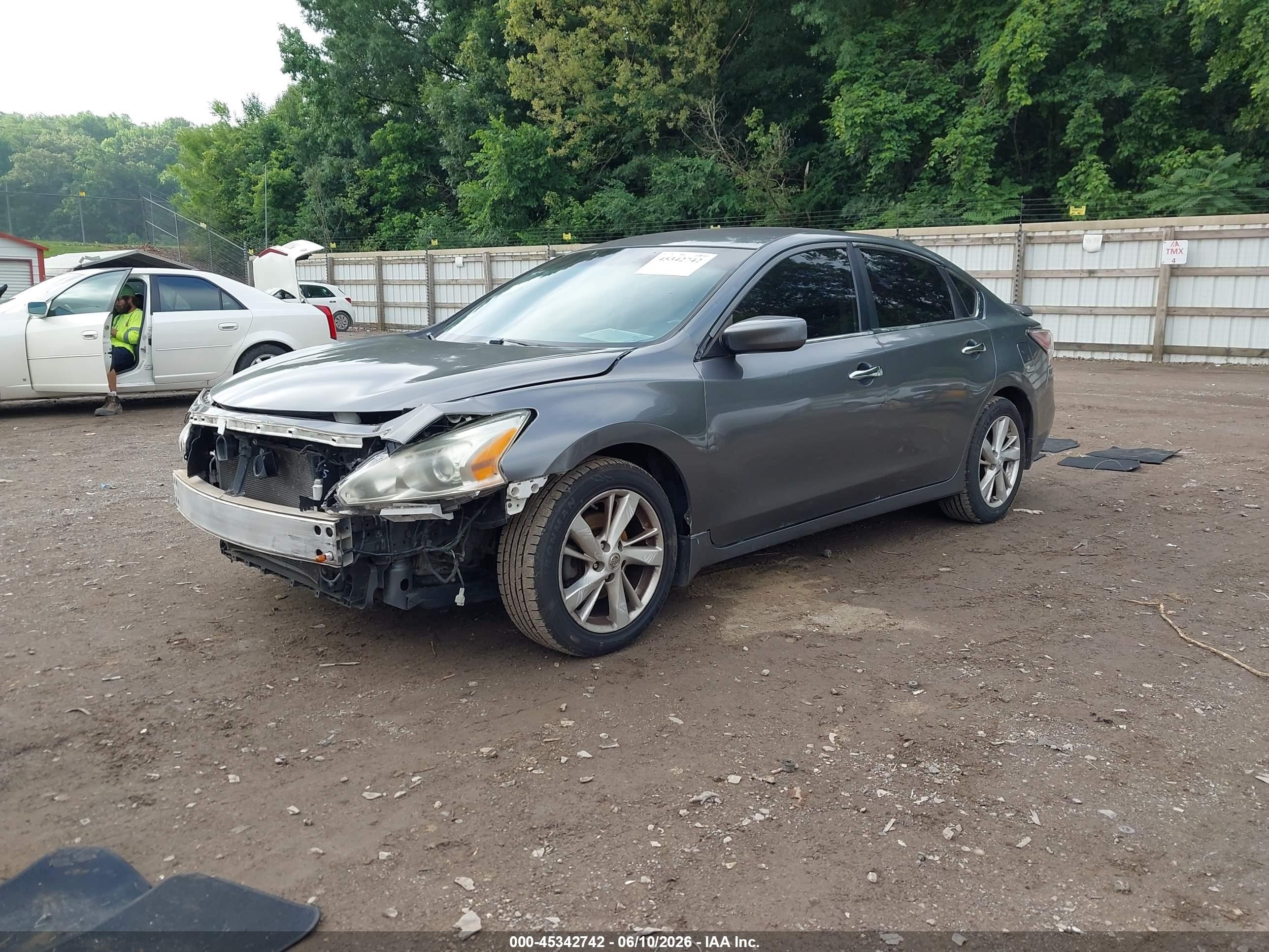 2014 Nissan Altima 2.5 Sv Gray vin: 1N4AL3AP8EN235951