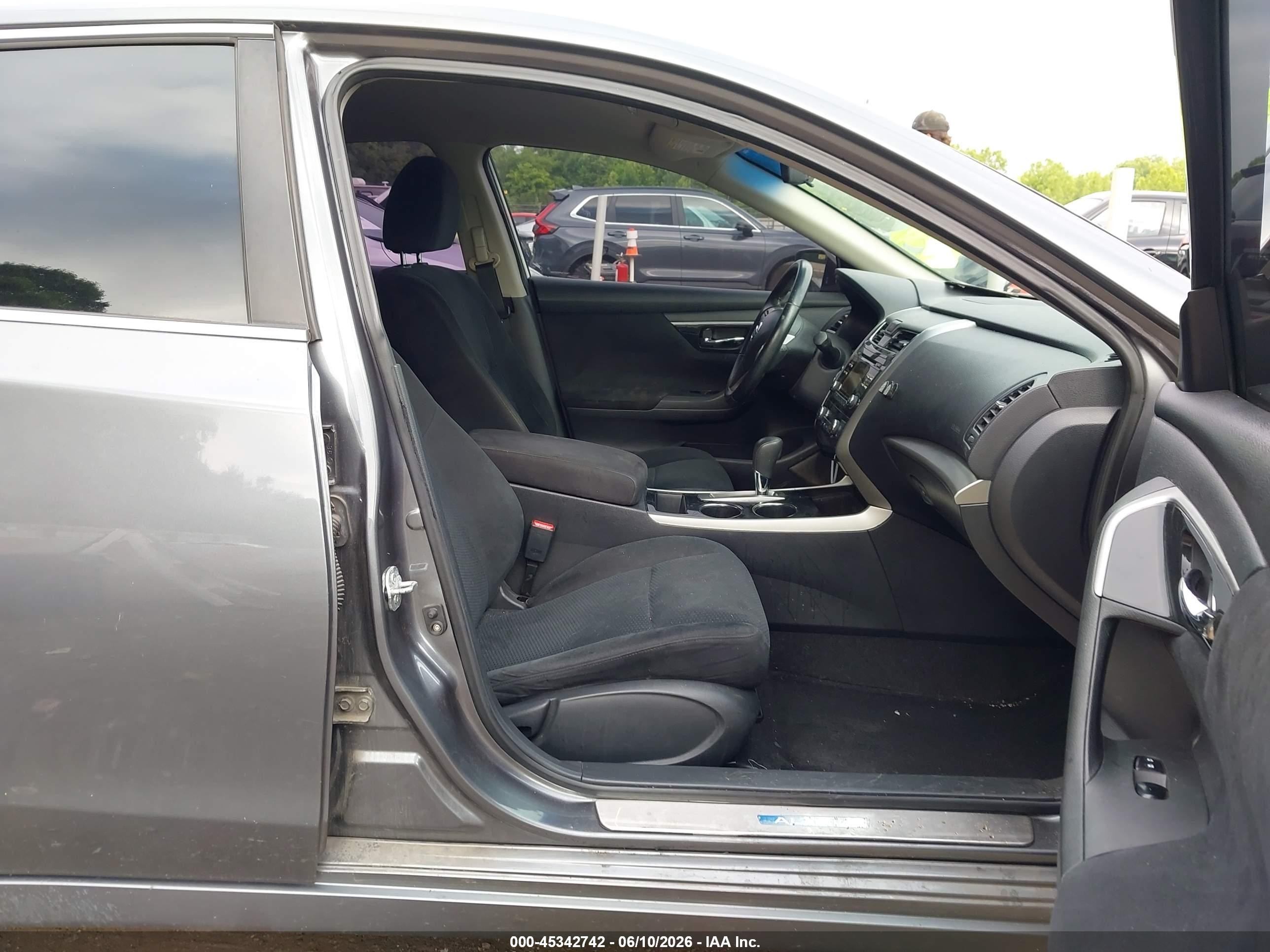 2014 Nissan Altima 2.5 Sv Gray vin: 1N4AL3AP8EN235951