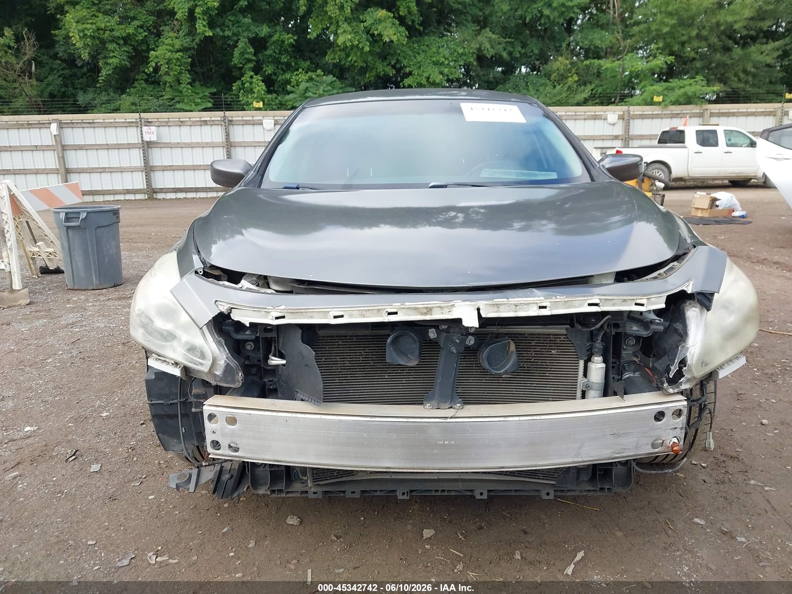 2014 Nissan Altima 2.5 Sv Gray vin: 1N4AL3AP8EN235951