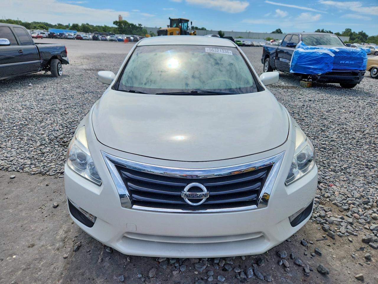 2014 Nissan Altima 2.5 S White vin: 1N4AL3AP8EN247517