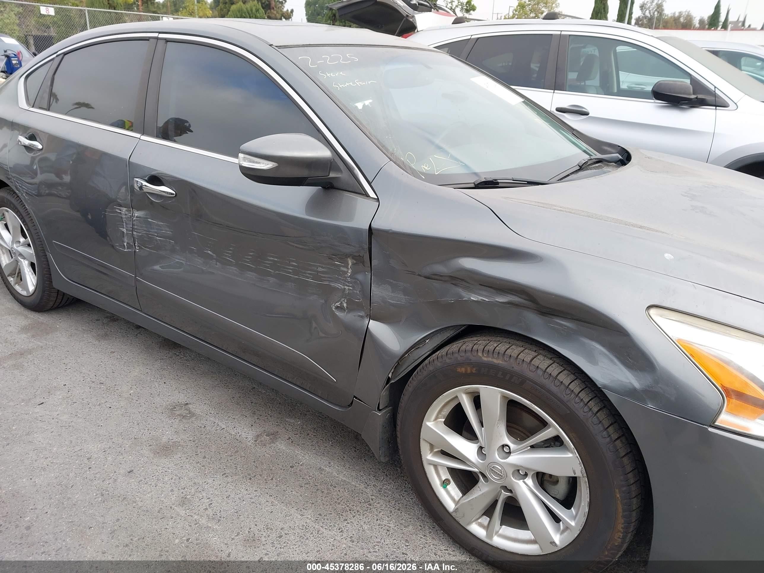 2014 Nissan Altima 2.5 Sv Gray vin: 1N4AL3AP8EN250420