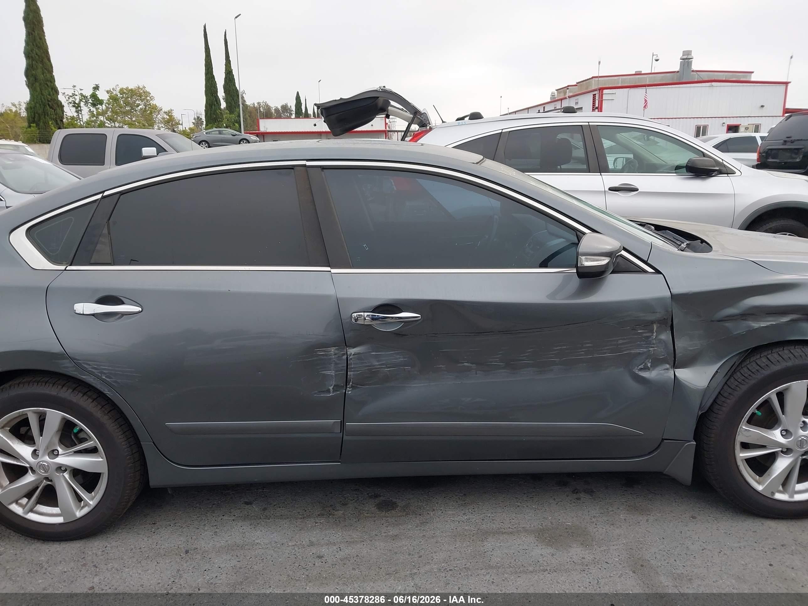 2014 Nissan Altima 2.5 Sv Gray vin: 1N4AL3AP8EN250420