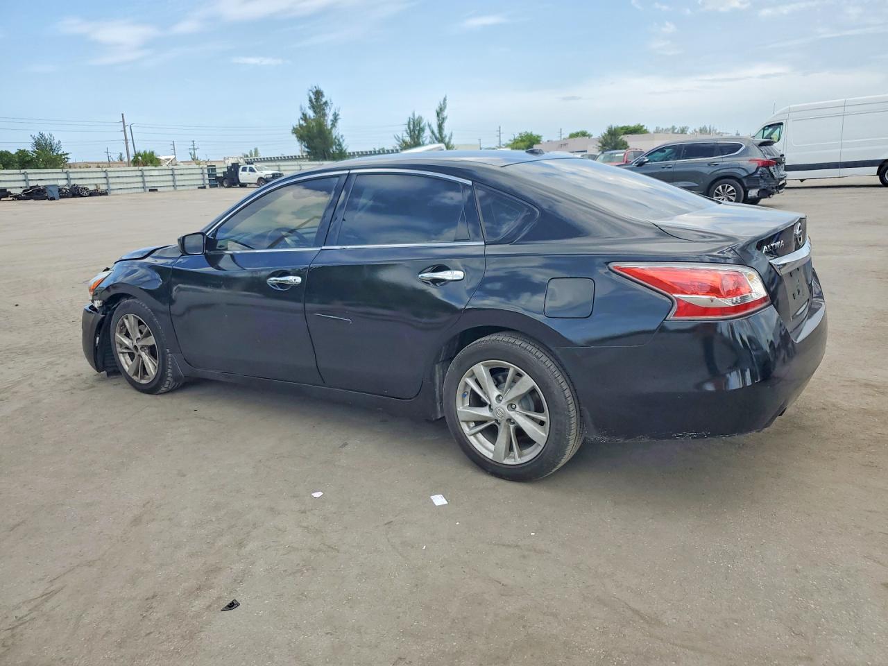 2014 Nissan Altima 2.5 Sv Black vin: 1N4AL3AP8EN255388
