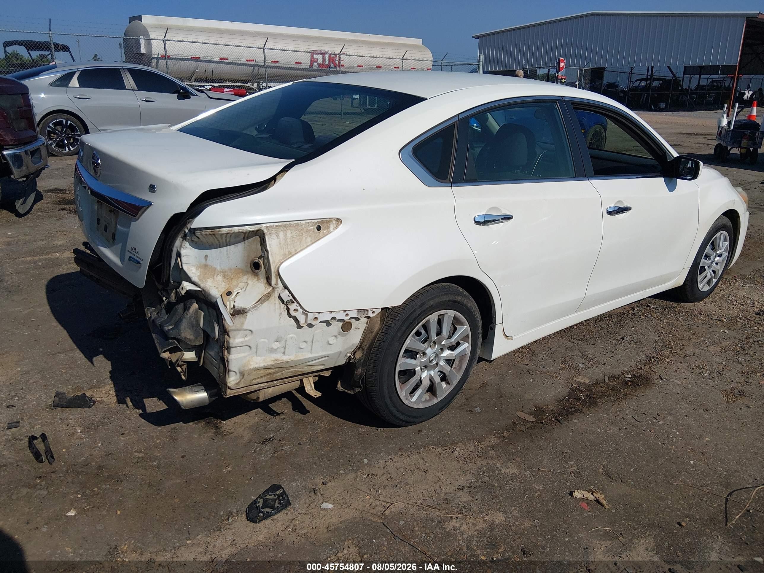 2014 Nissan Altima 2.5/2.5 S/2.5 Sl/2.5 Sv White vin: 1N4AL3AP8EN337525