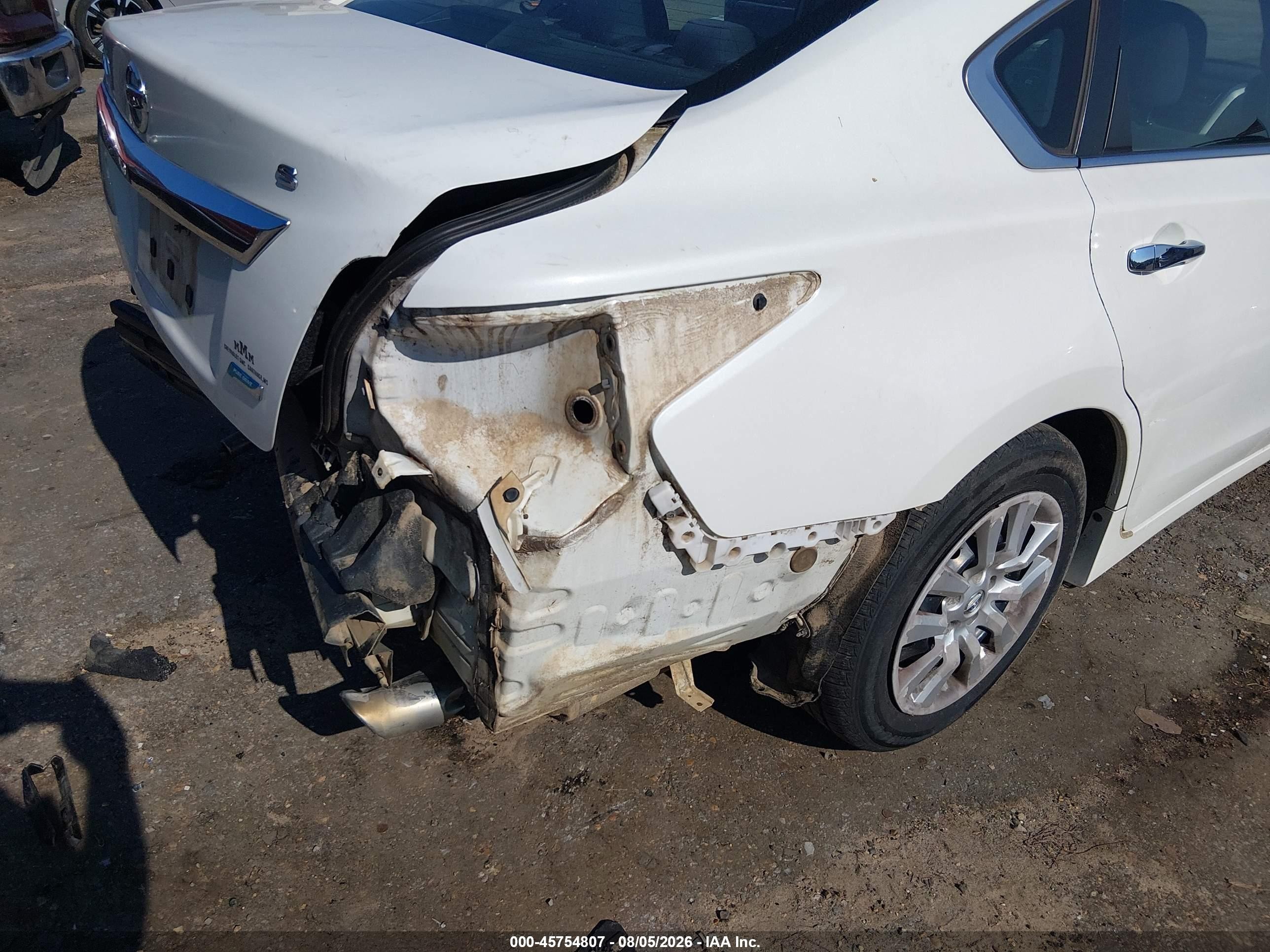 2014 Nissan Altima 2.5/2.5 S/2.5 Sl/2.5 Sv White vin: 1N4AL3AP8EN337525