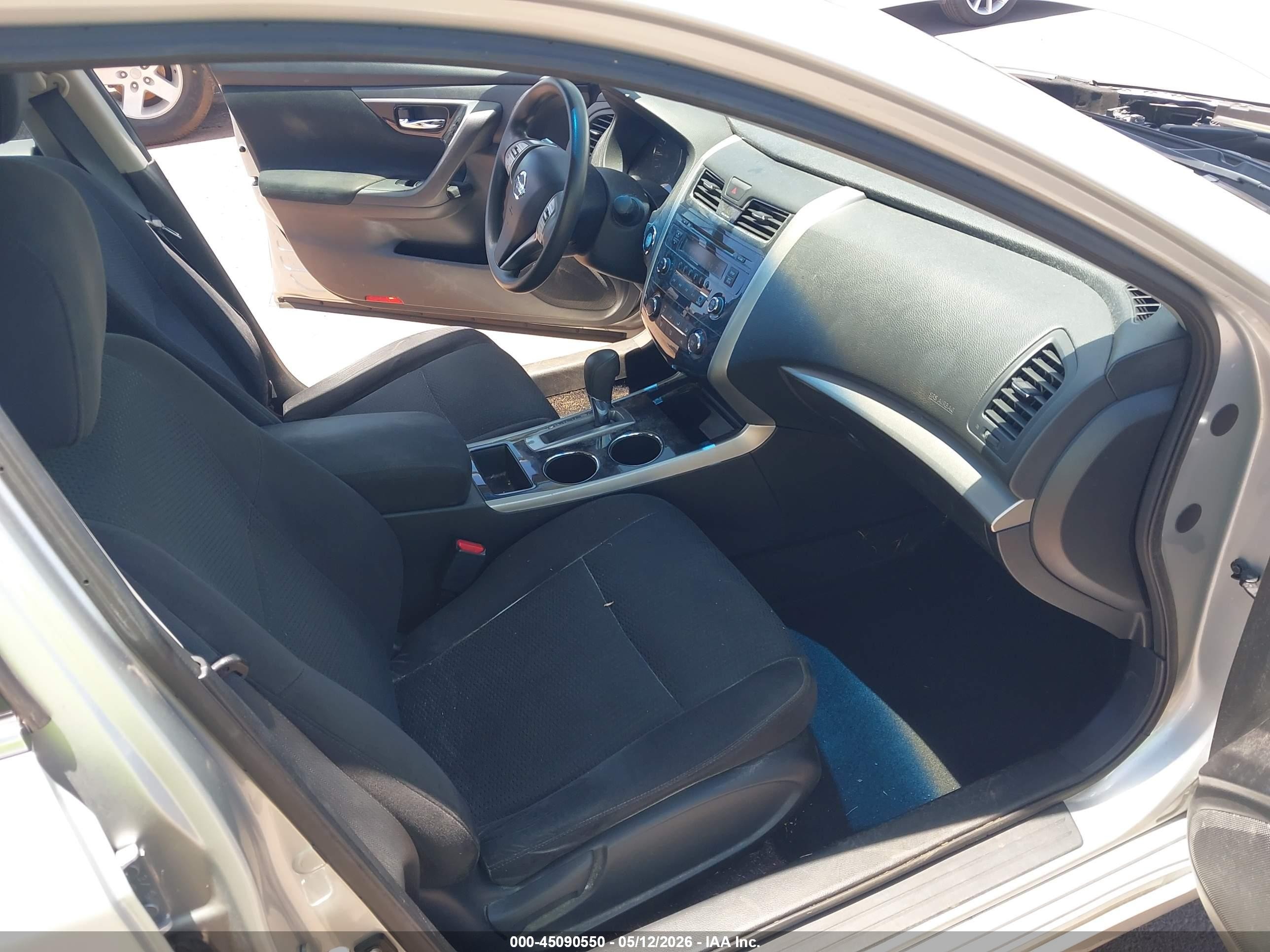 2014 Nissan Altima 2.5/2.5 S/2.5 Sl/2.5 Sv Silver vin: 1N4AL3AP8EN339551