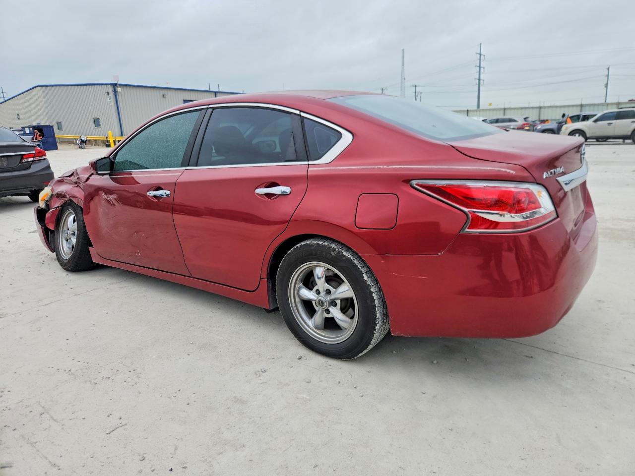 2014 Nissan Altima 2.5 S Red vin: 1N4AL3AP8EN341008