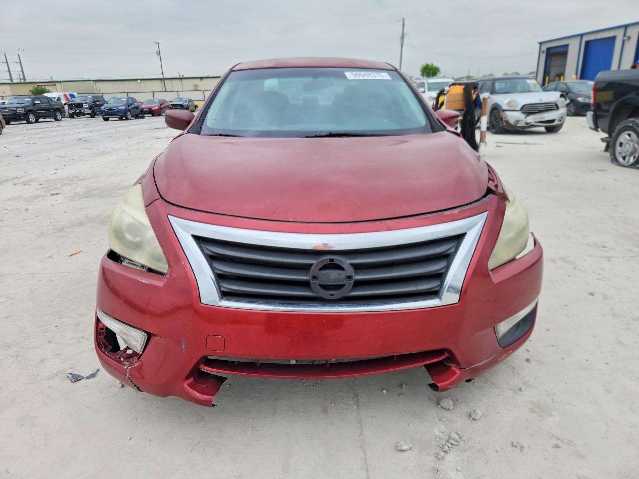 2014 Nissan Altima 2.5 S Red vin: 1N4AL3AP8EN341008