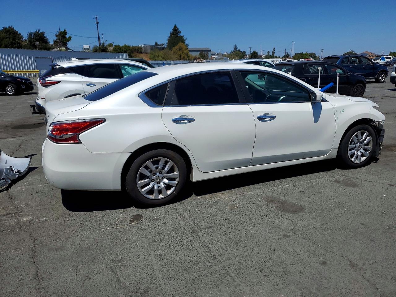 2014 Nissan Altima 2.5 S Белый vin: 1N4AL3AP8EN344510