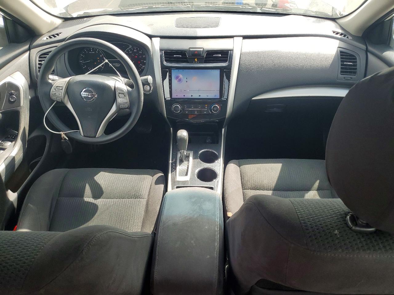 2014 Nissan Altima 2.5 S White vin: 1N4AL3AP8EN347228