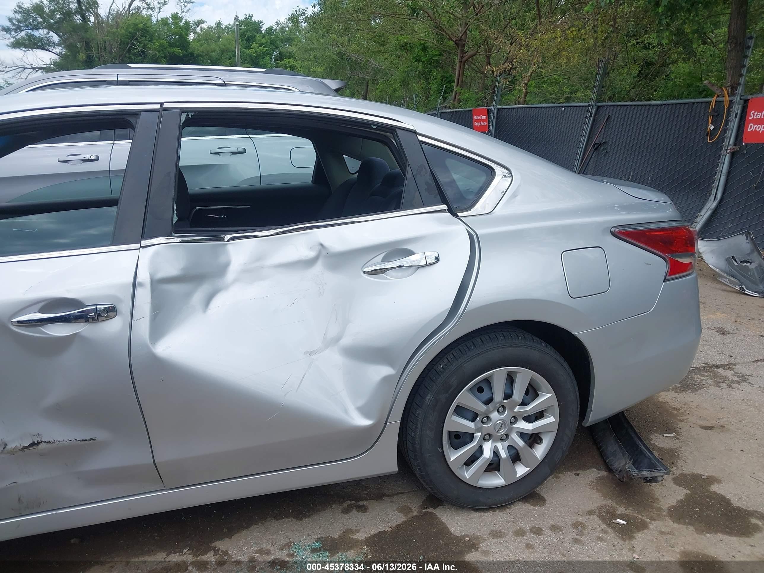 2014 Nissan Altima 2.5/2.5 S/2.5 Sl/2.5 Sv Silver vin: 1N4AL3AP8EN352400